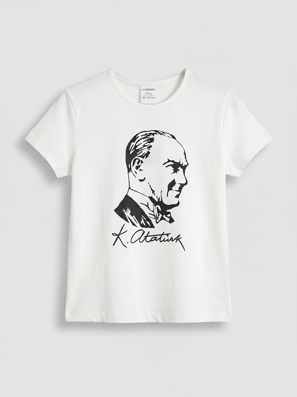 Beyaz Bisiklet Yaka Atatürk Baskılı Kız Çocuk Tişört