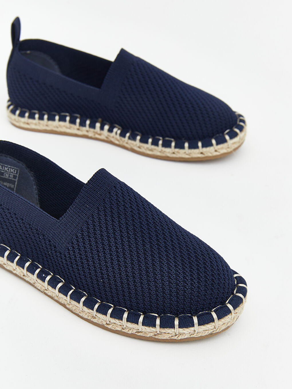 پێڵاوی کلاسیکی کوڕان بە قاڵۆشی تۆڕکراو-2