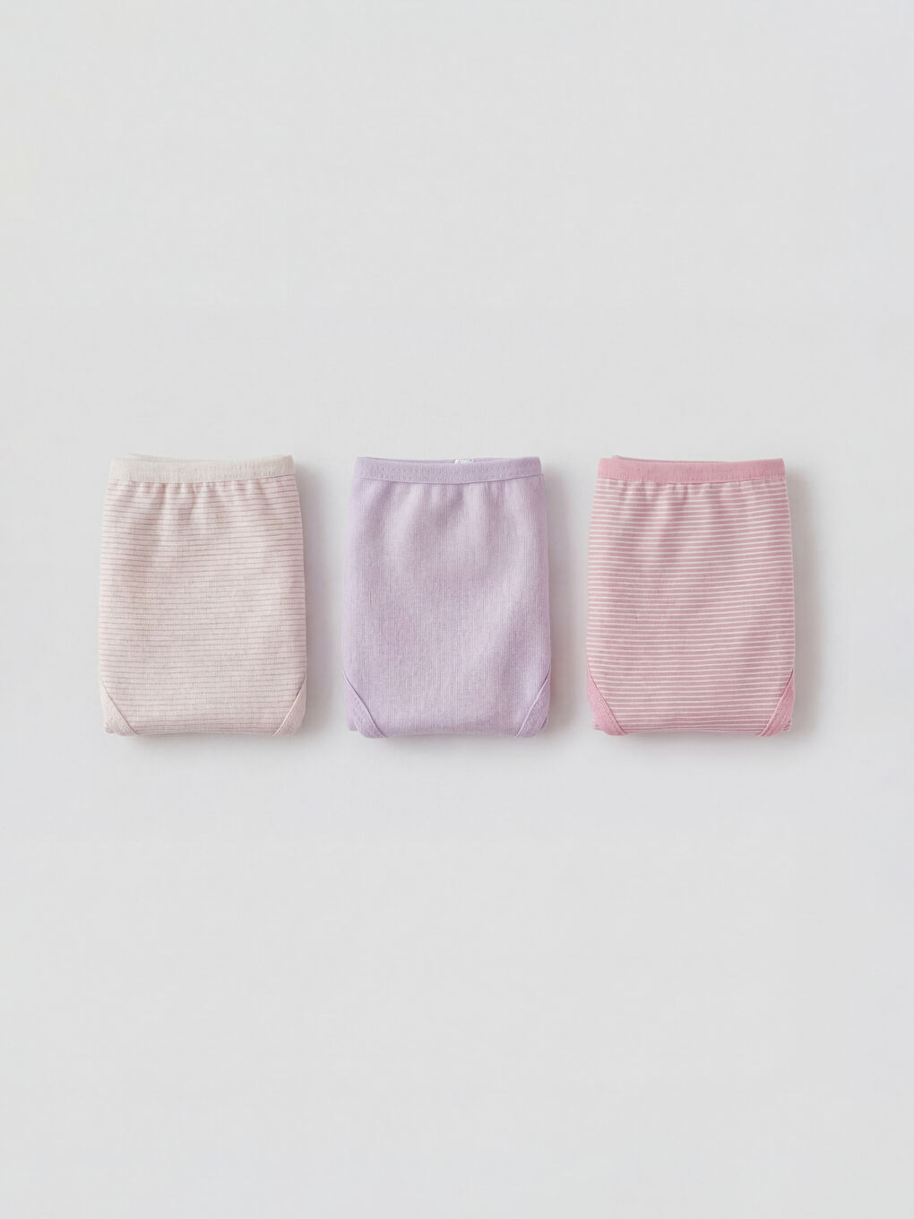 Beyaz Kız Çocuk Külot 3'lü