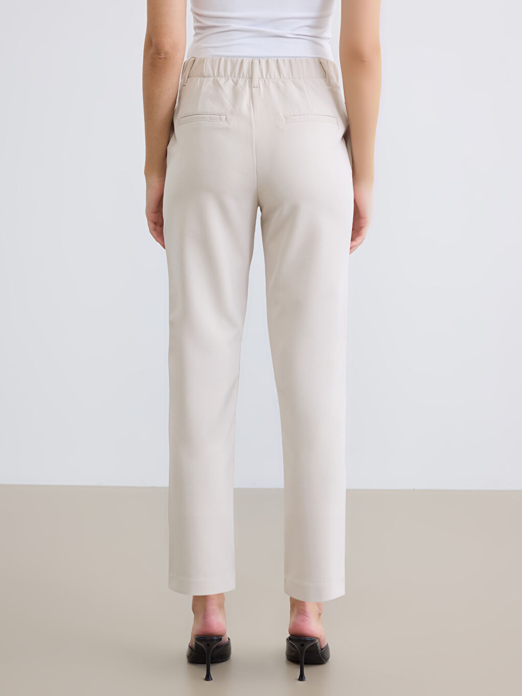 Γυναικείο παντελόνι cigarette με ελαστική μέση-3