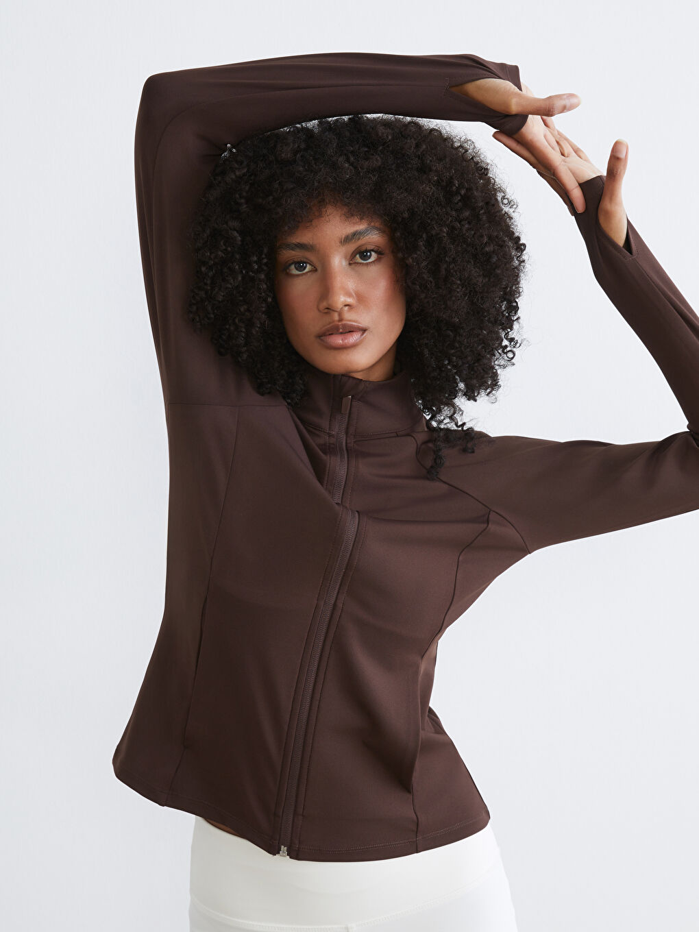 كنزة بسحاب بني امرأة-2