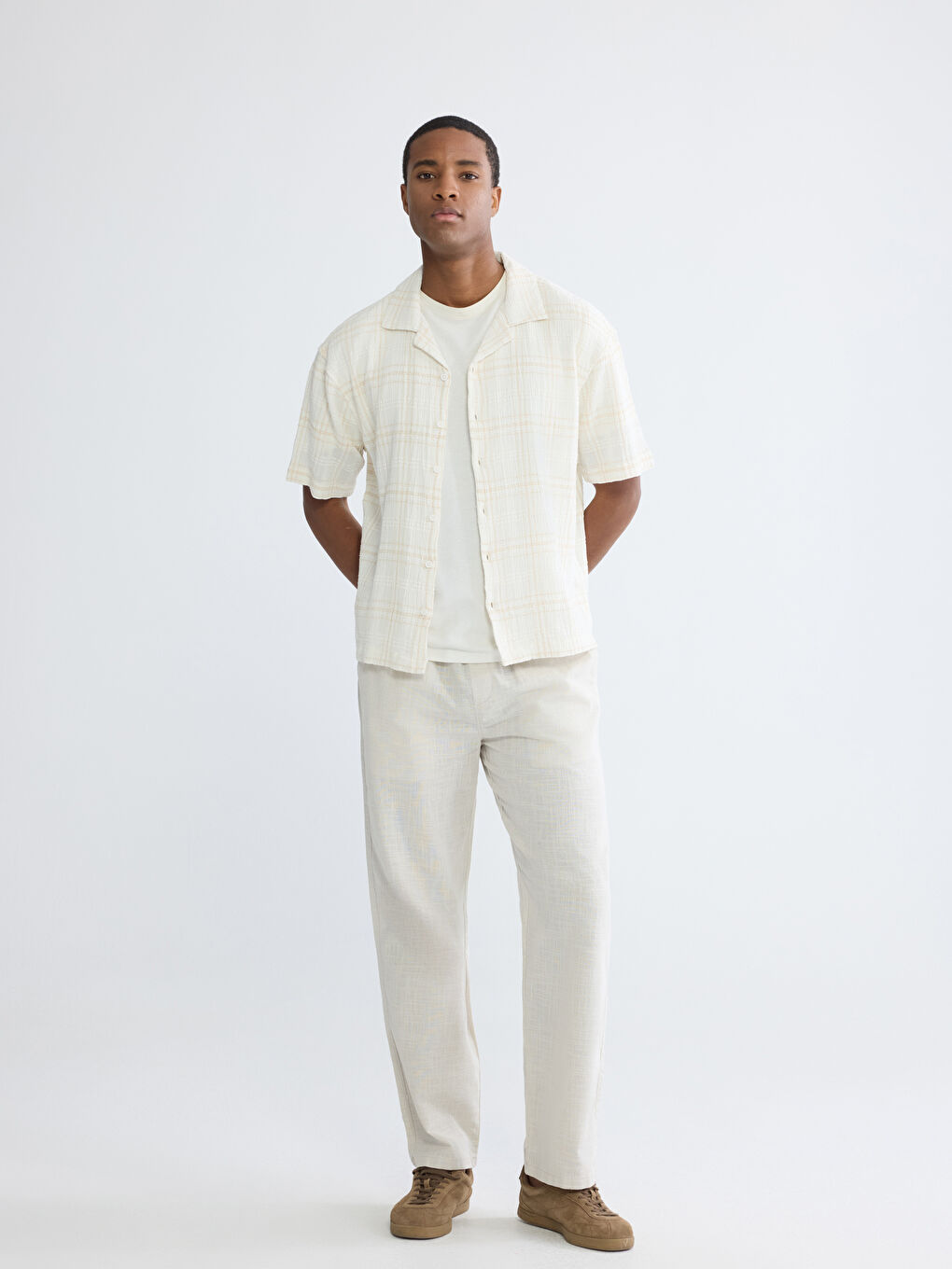 Relaxed Fit Linen-Look Men's Trousers