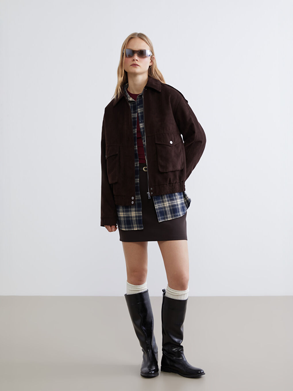 Kahverengi Gömlek Yaka Kadın Süet Görünümlü Mont-1