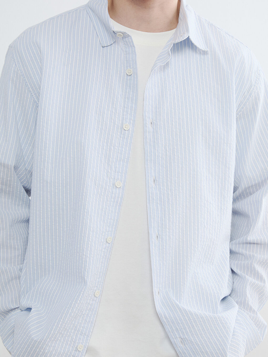 Muška košulja regular kroja sa izgledom lana-2