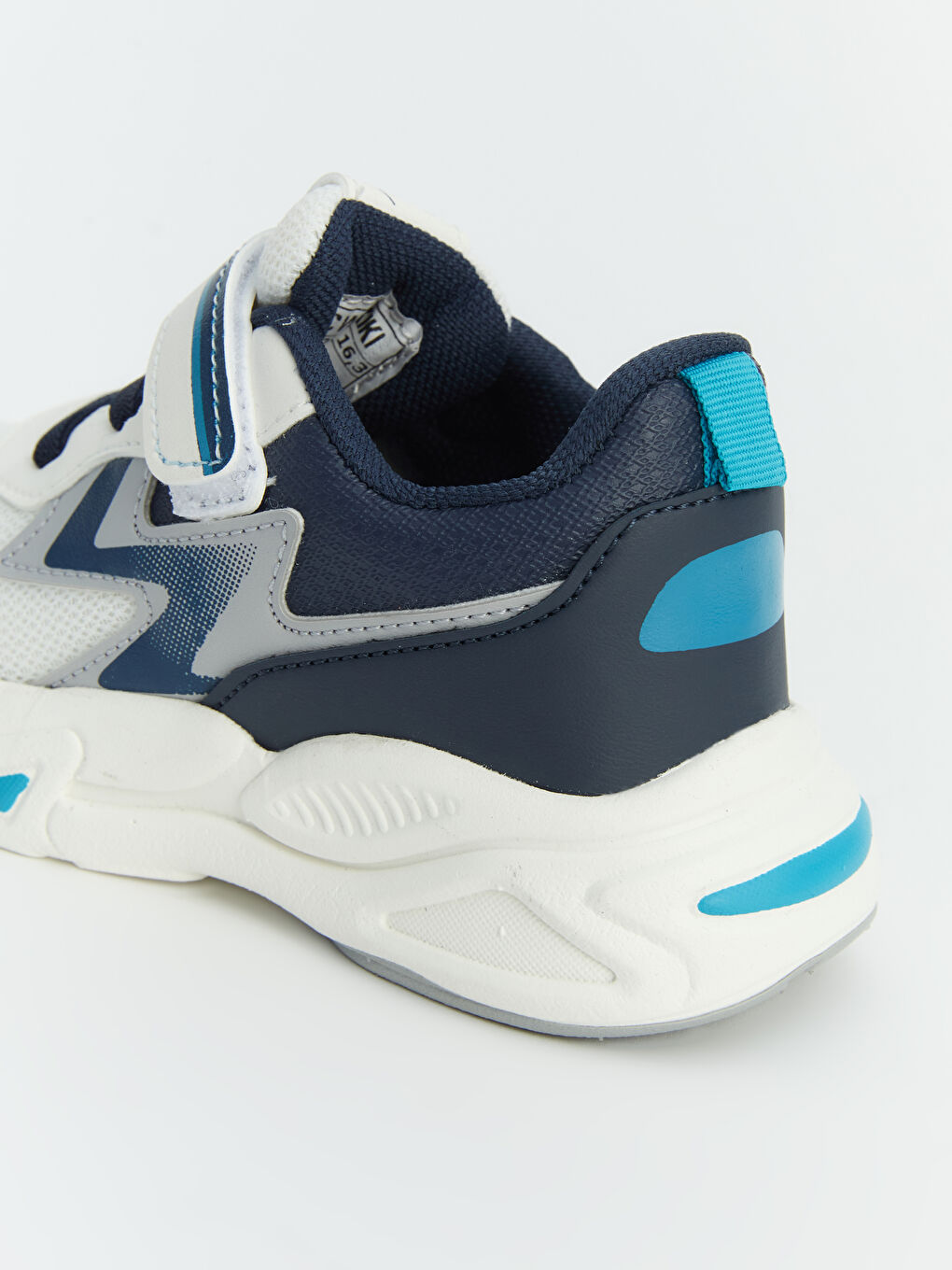 Beyaz Bağcık ve Cırt Cırtlı Erkek Bebek Spor Ayakkabı	-1