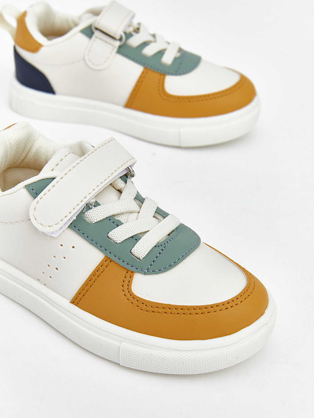 Bej Bağcık ve Cırt Cırtlı Erkek Bebek Spor Ayakkabı-2