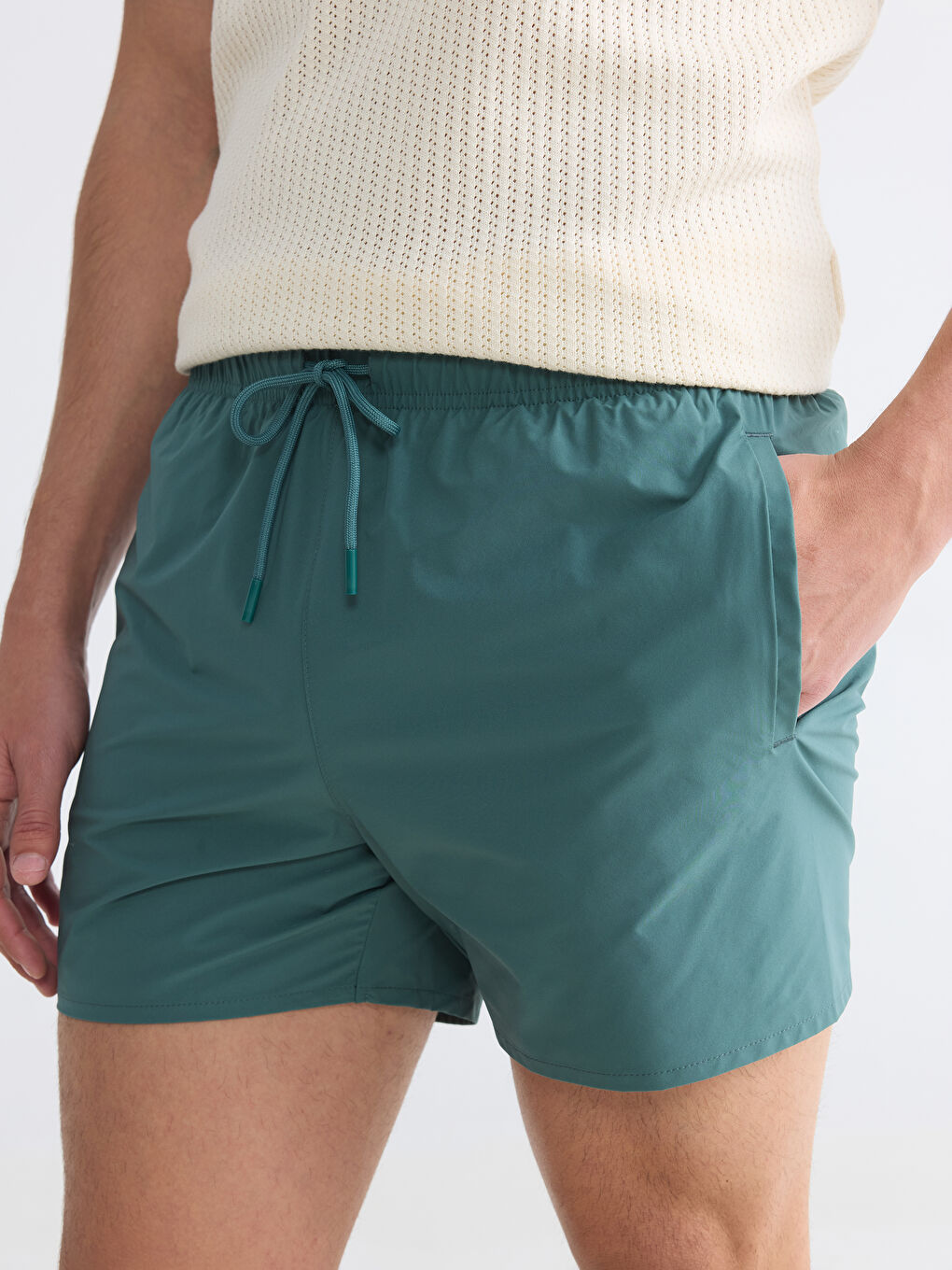 Yeşil Kısa Boy Erkek Deniz Şortu-2