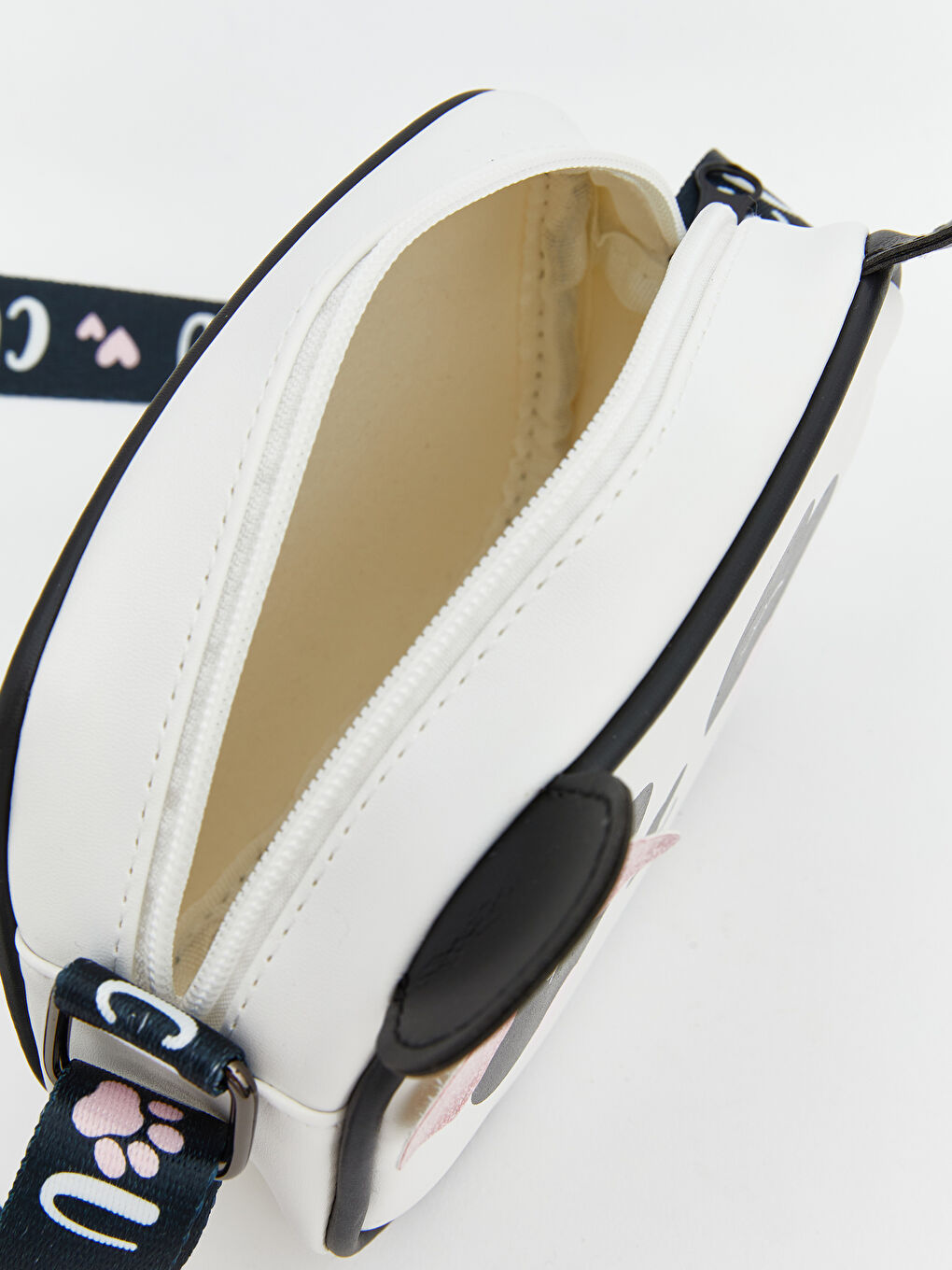 გოგონა თეთრი სადილის ყუთი-3