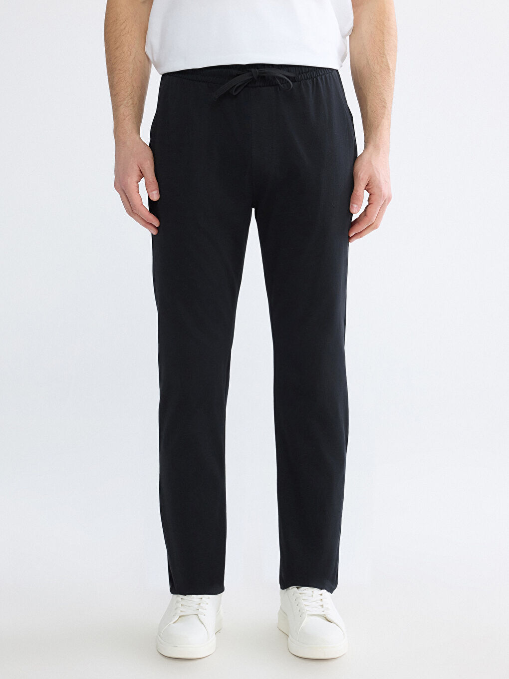 Siyah Standart Kalıp Erkek Eşofman Altı-2