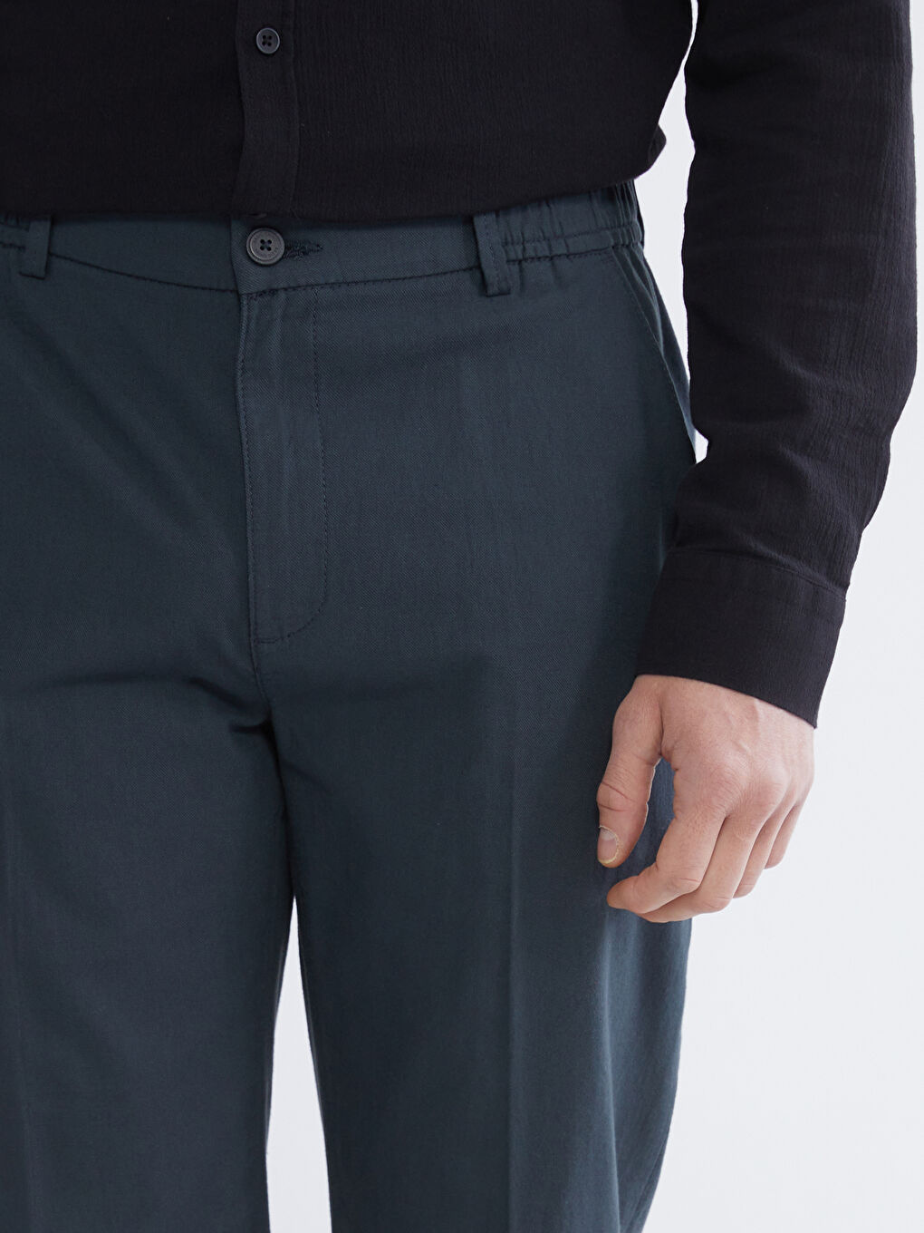 Man ANTHRACITE Chino Trousers-2
