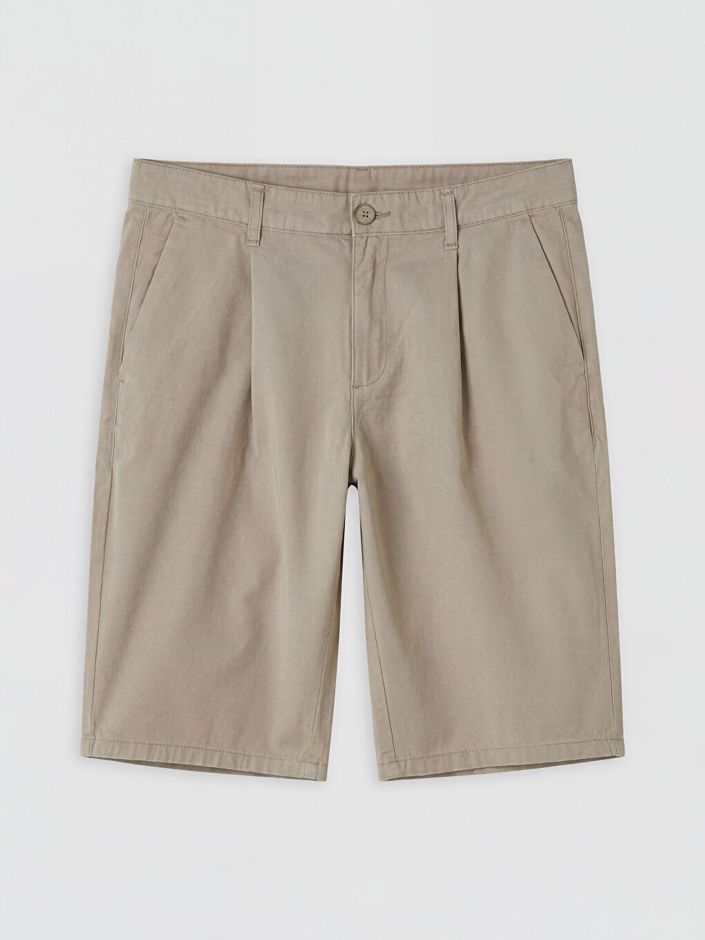 Bej Rahat Kalıp Gabardin Erkek Şort