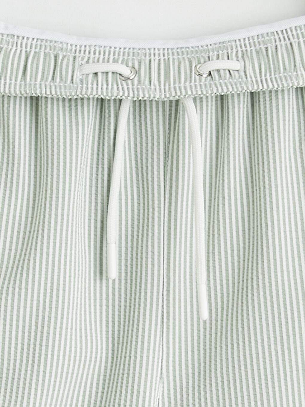 Yeşil Çizgili Erkek Deniz Şortu-3