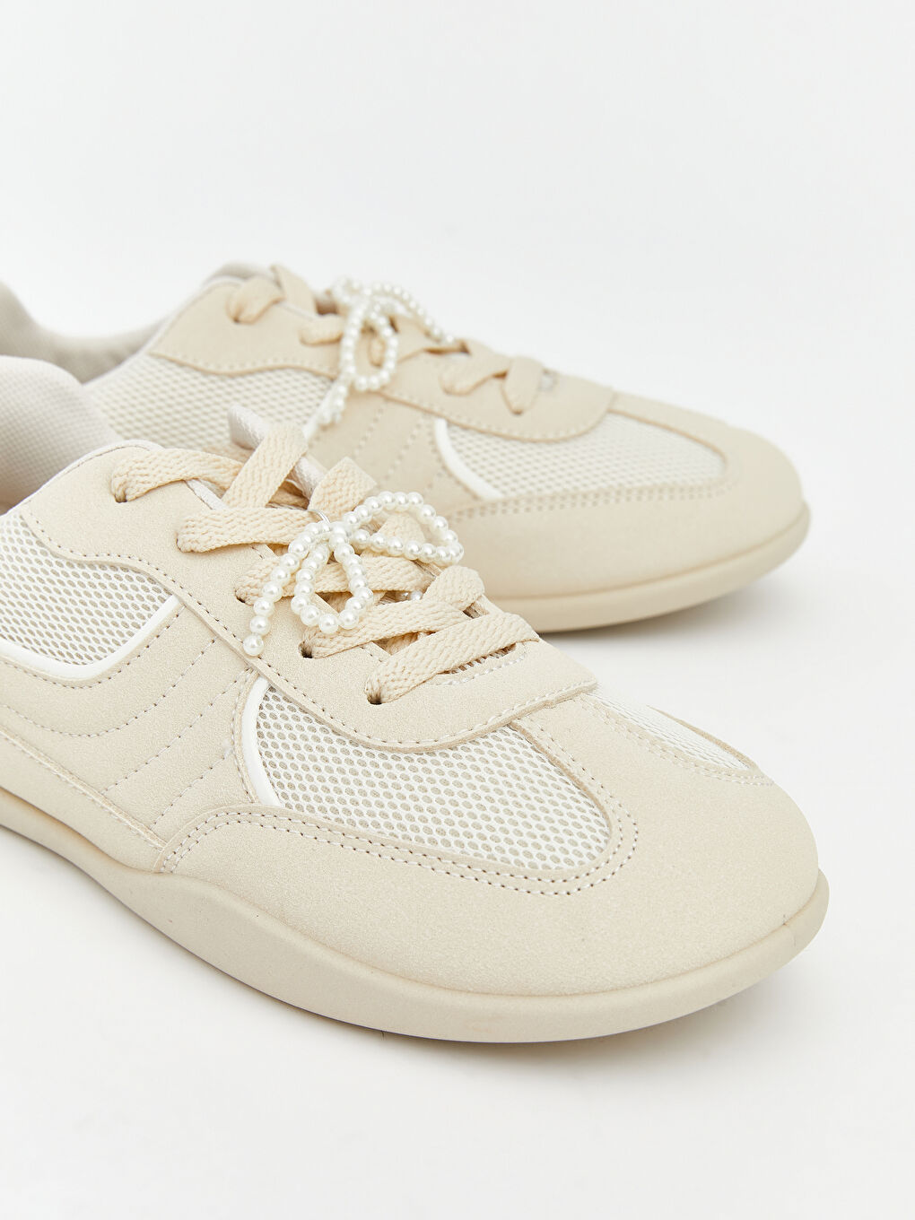 Girl BEIGE Sneakers-2