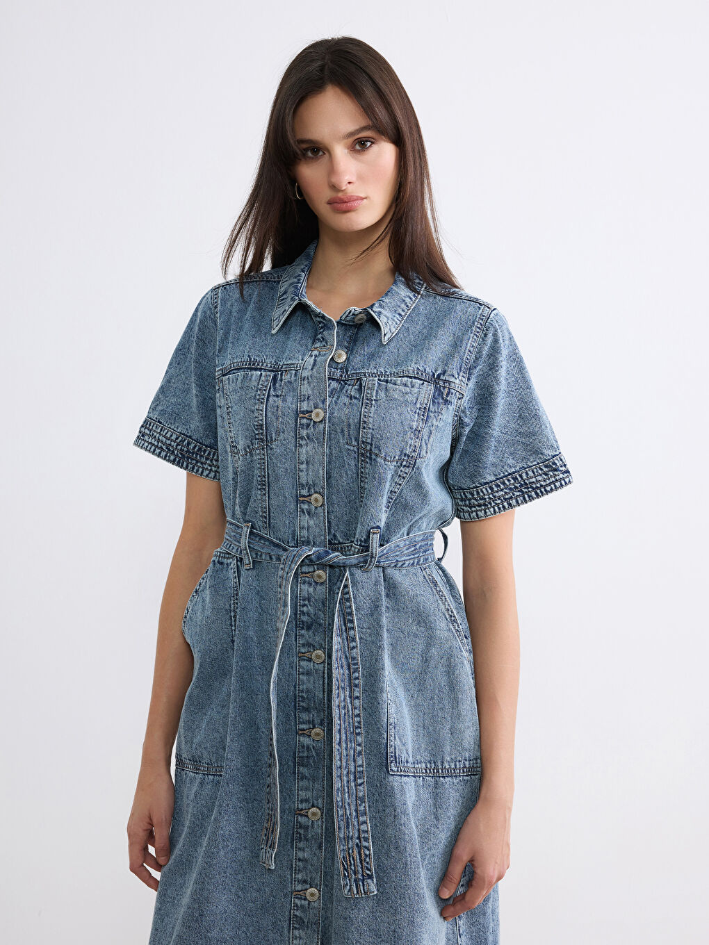 Women's Collared Neck Sash Detailed Denim Dress-1