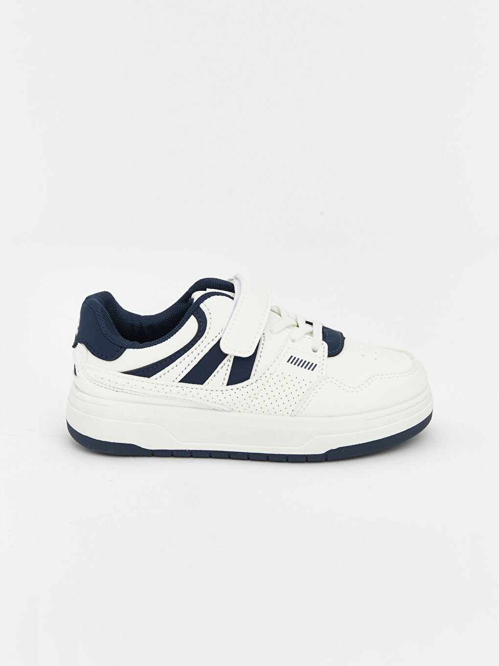 Baby boy sneakers with laces and velcro.-1