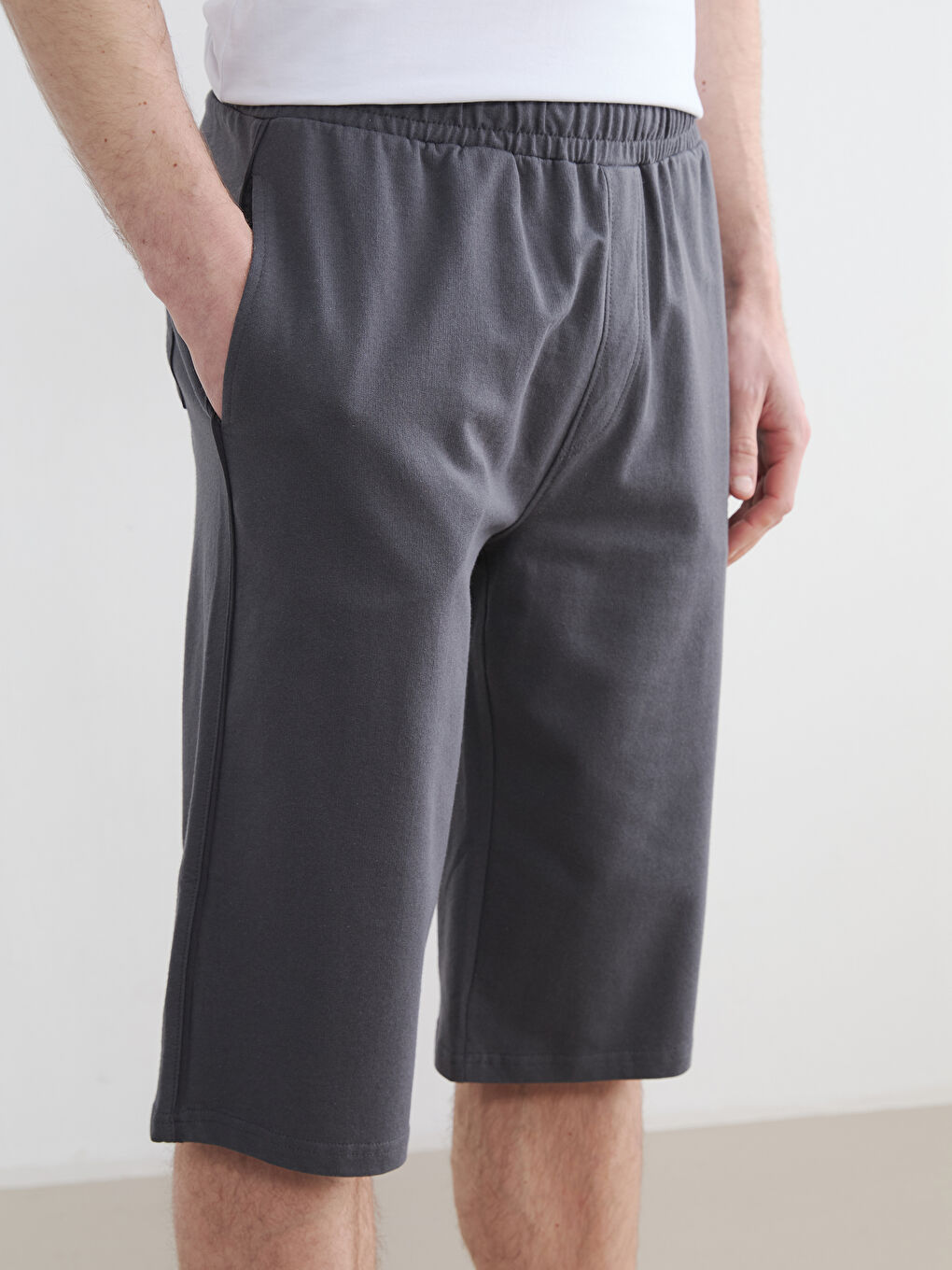 Gri Standart Kalıp Erkek Şort-2