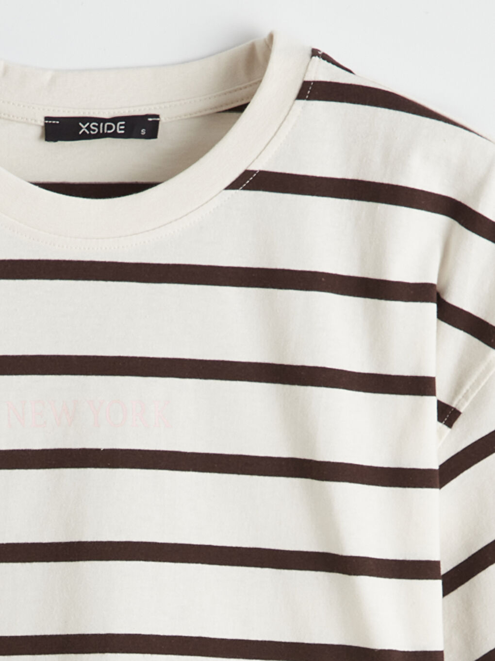 Κοντομάνικο Ριγέ Μπλουζάκι με Στρογγυλή Λαιμόκοψη για γυναίκες Oversize-5