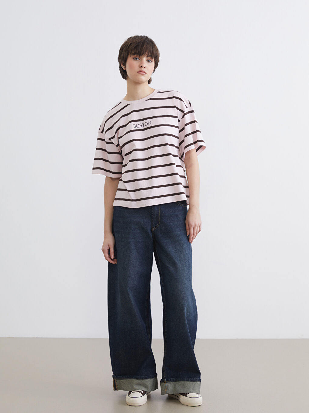 Rundhals Gestreiftes Oversize Damen T-Shirt-1