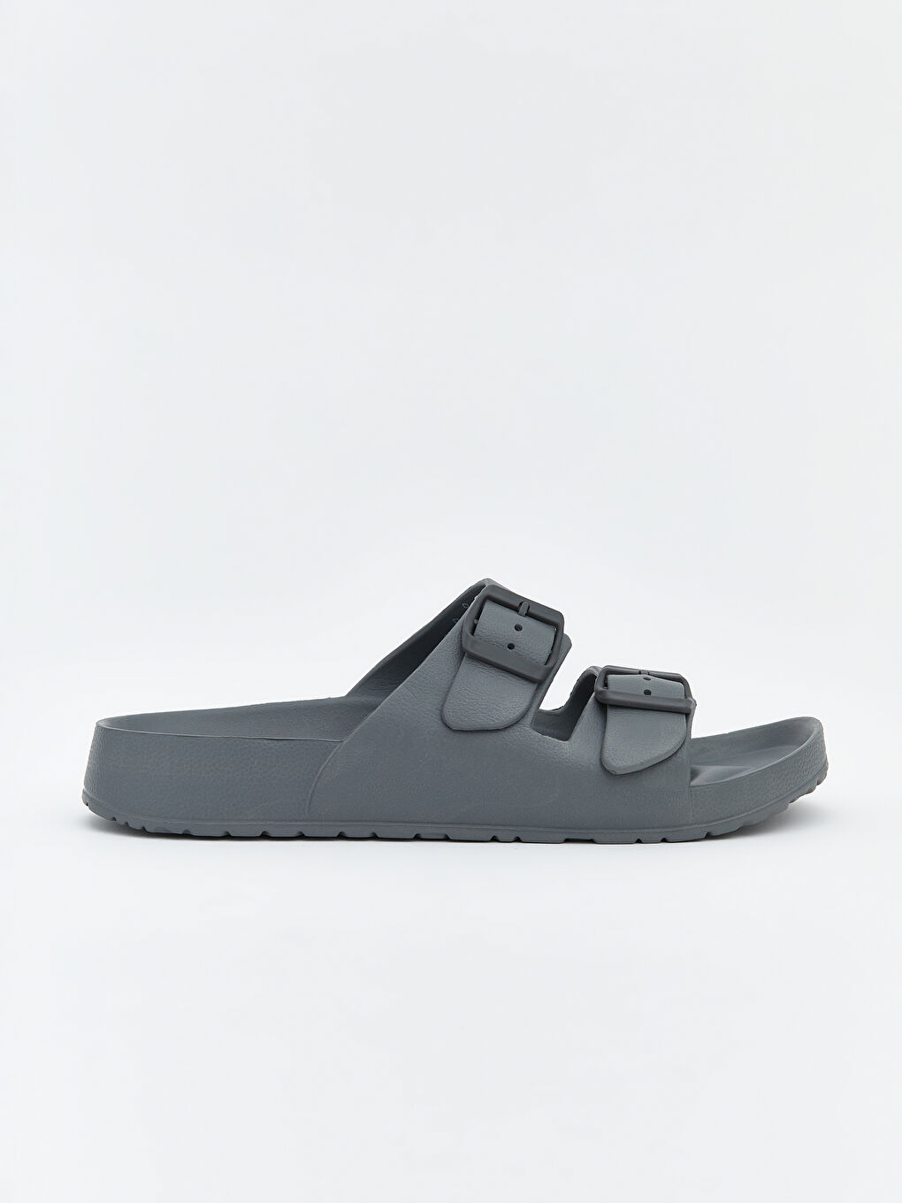 نەعلی دوو قاچی پیاوانە-1