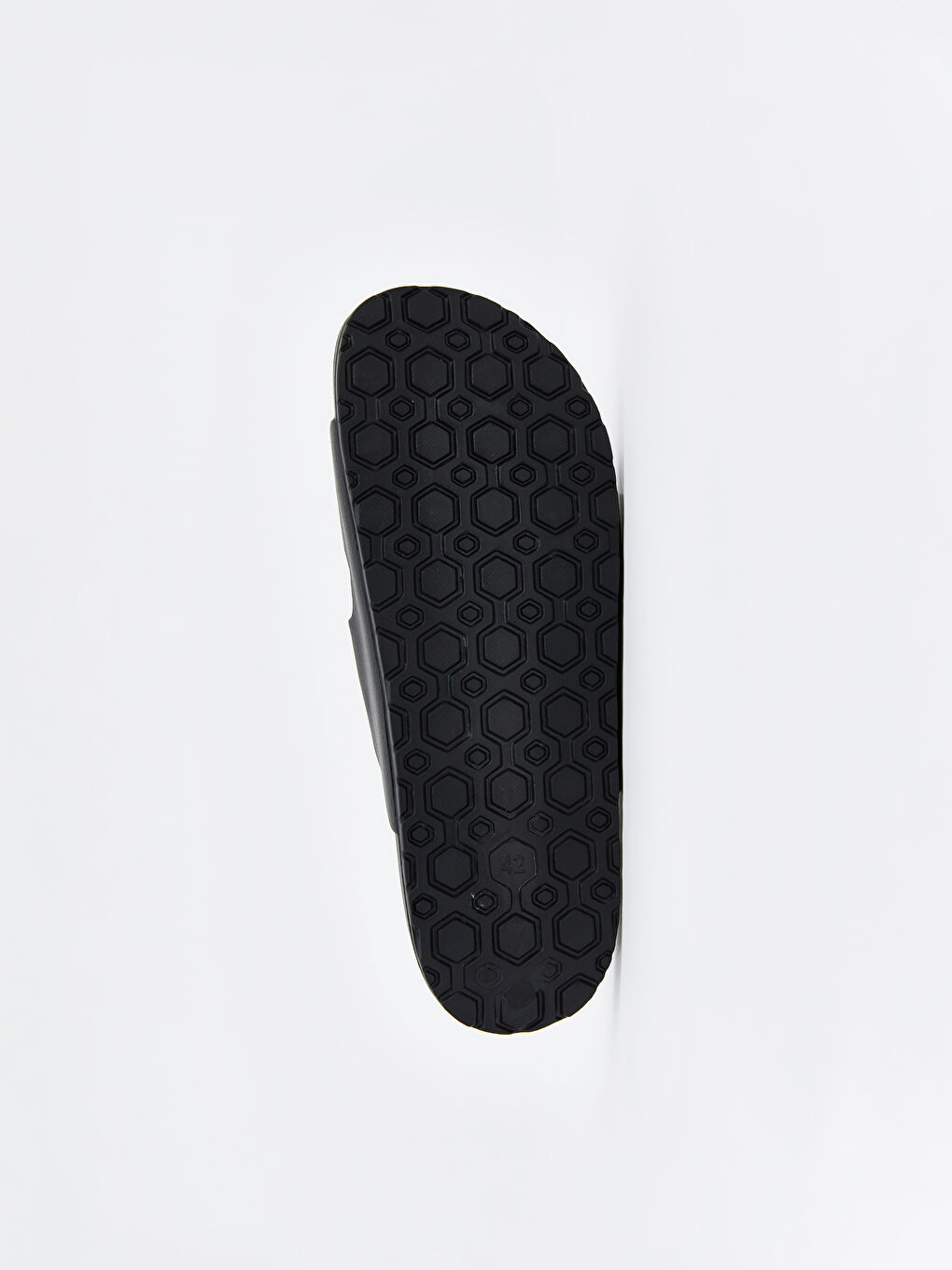 نەعل ڕه‌ش پیاو-3