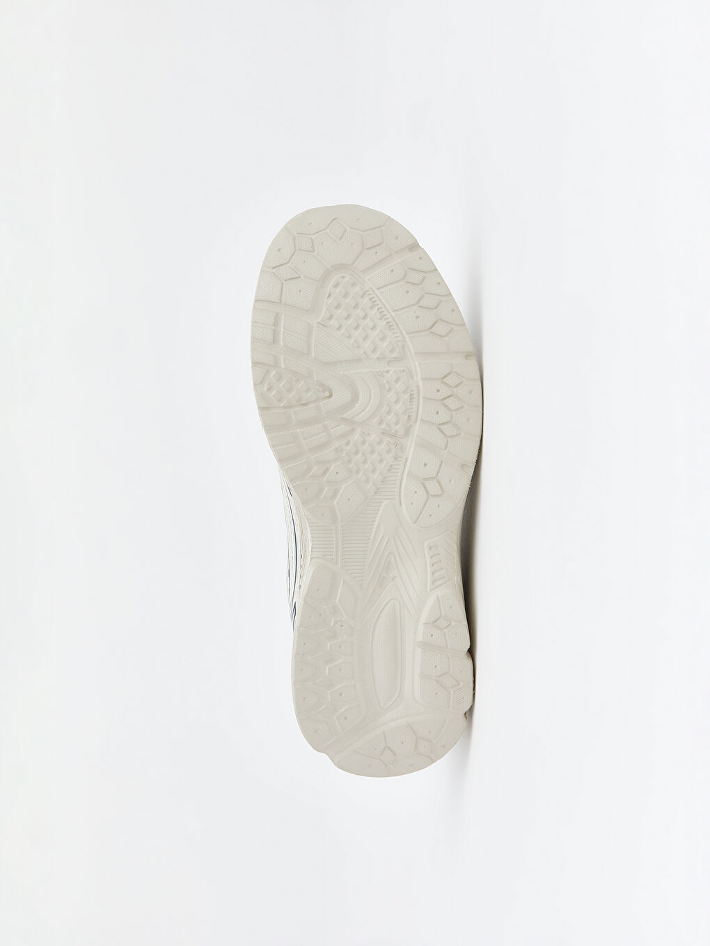 پێڵاوی وەرزشی بێجی کوڕ-3