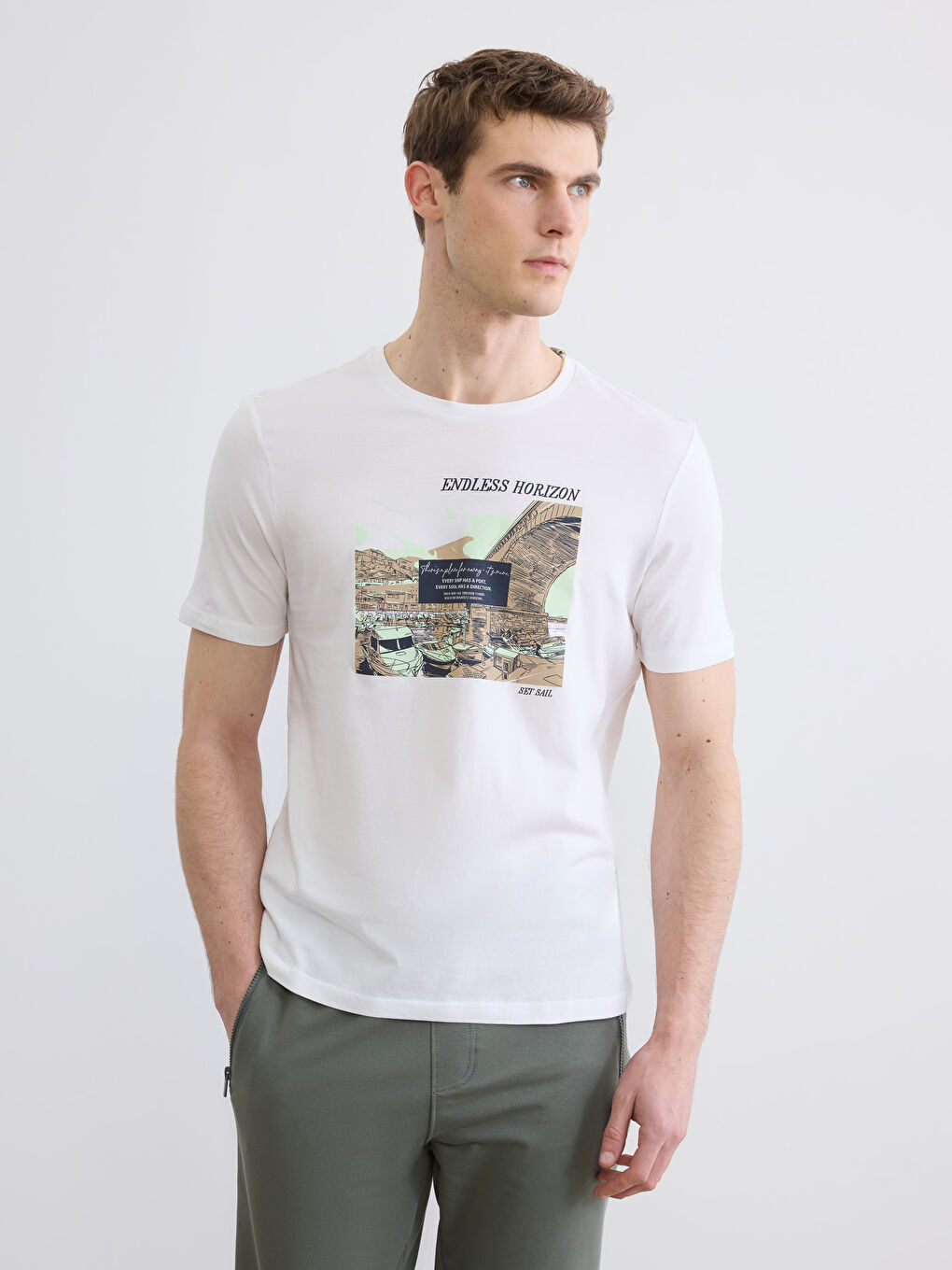 Мъж Бяло Тениска