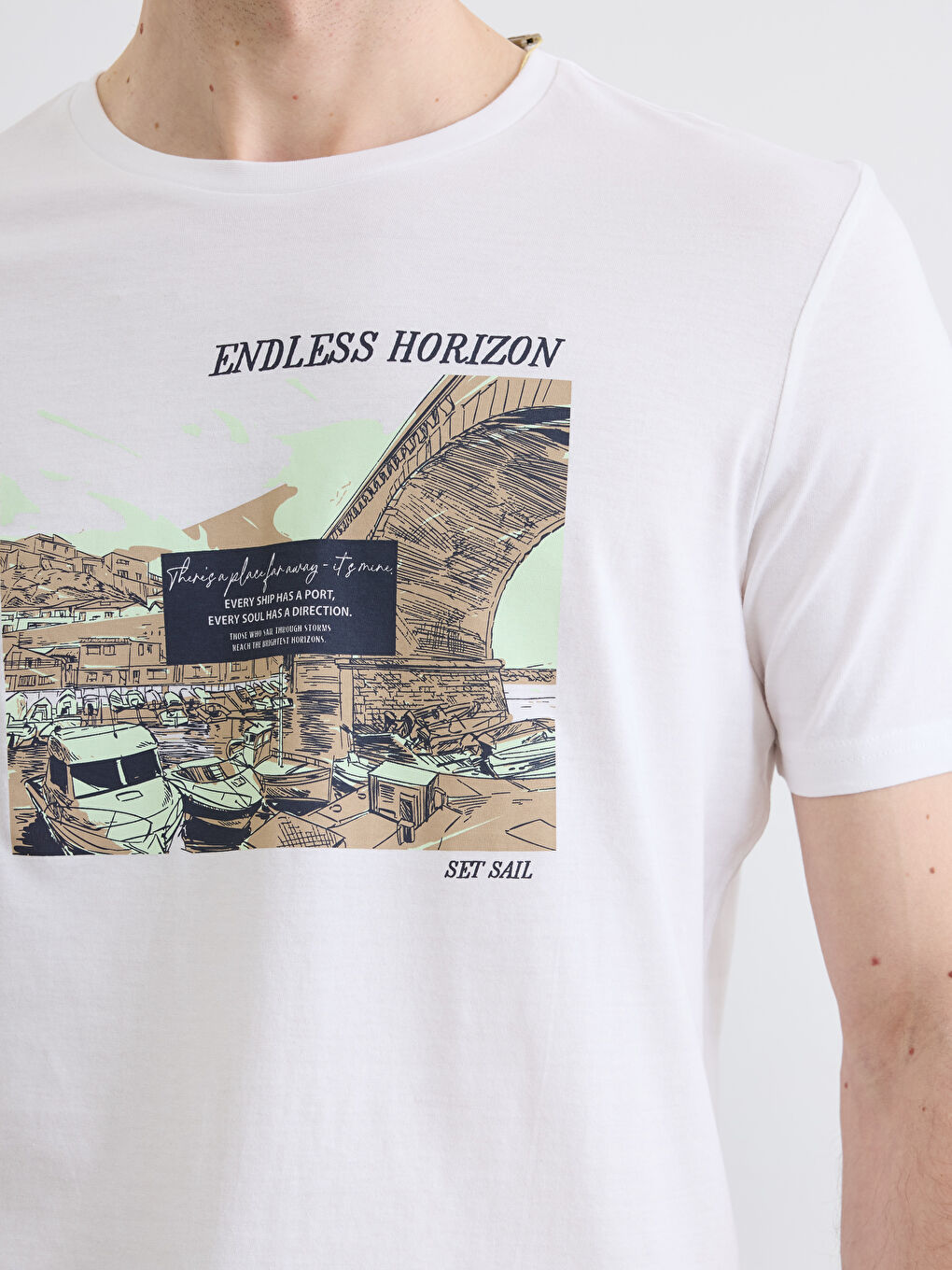 Мъж Бяло Тениска-2