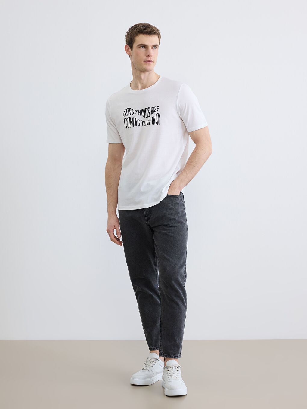 تیشێرتی پیاوانی چاپکراوی یاخه‌ خڕ-1