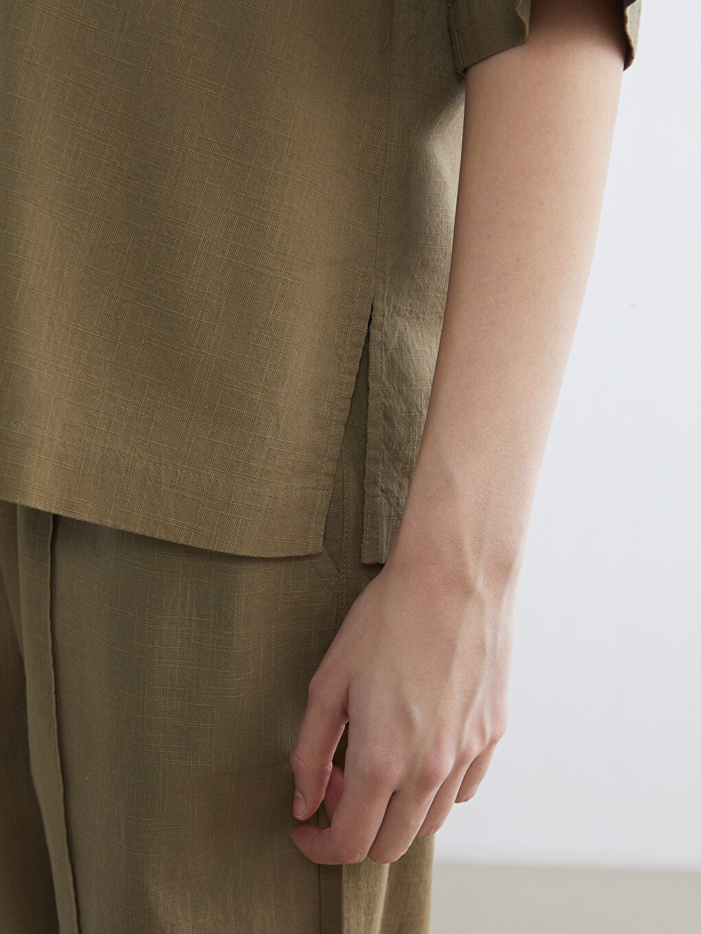 Oversize Linen-look Women's Shirt-2
