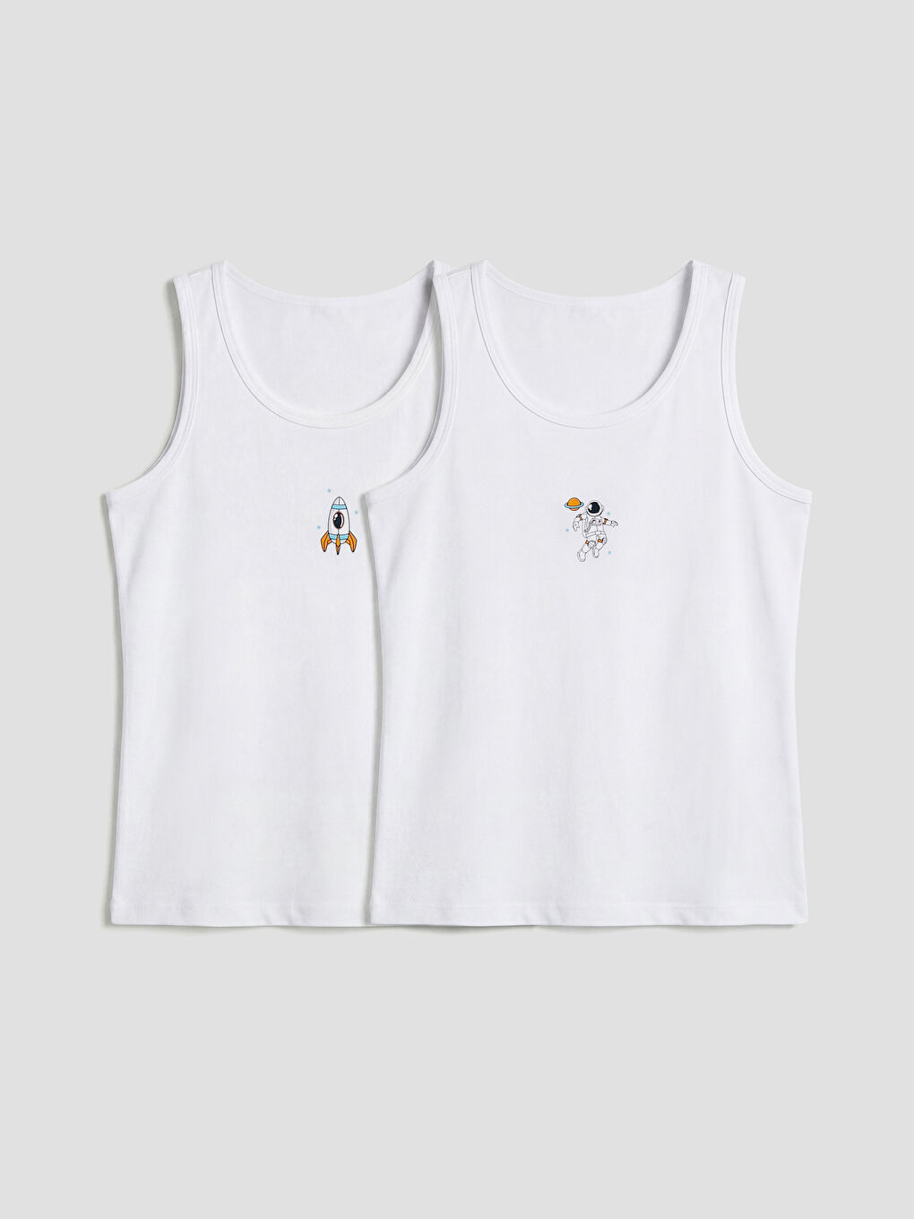 صدرية للأولاد برقبة دائرية عبوتان