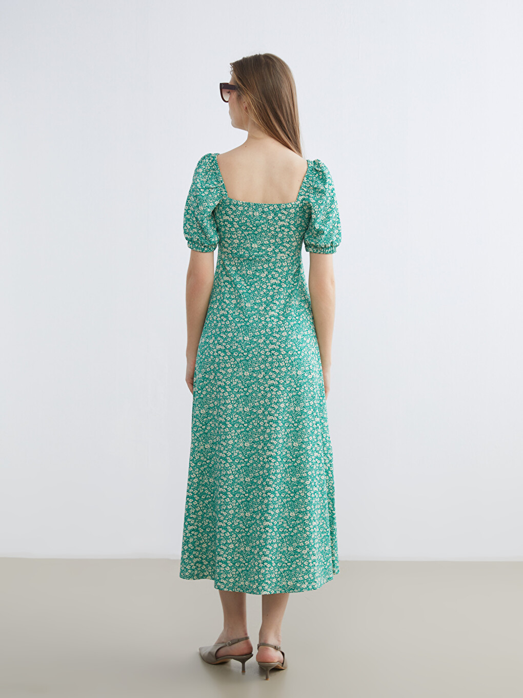 Robe Froncée À Encolure Cœur À Manches Bouffantes Florale-3