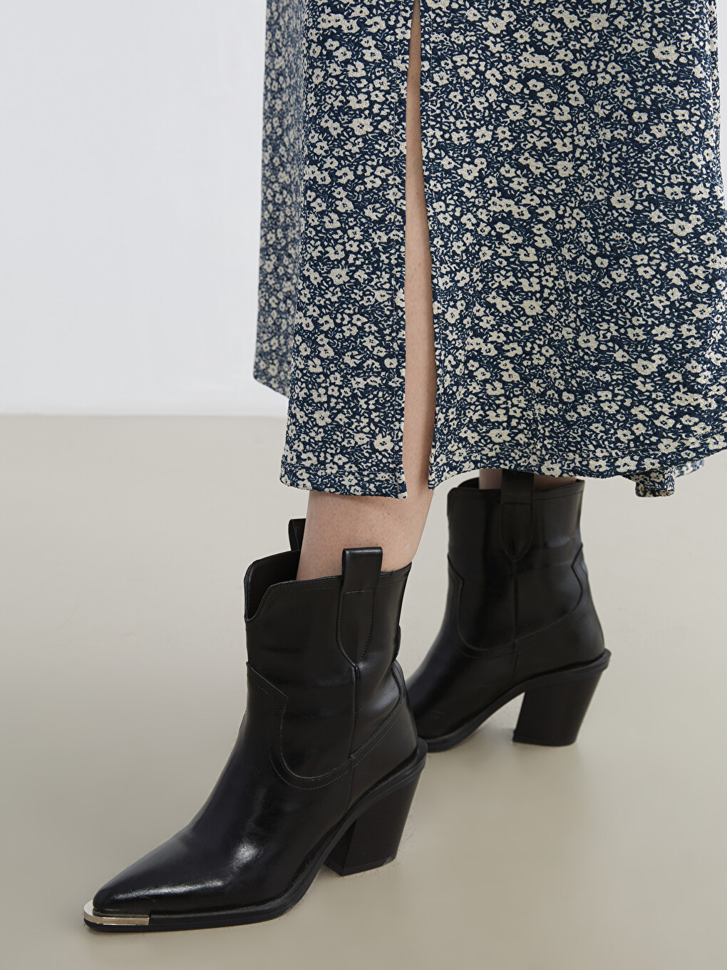 Robe Froncée À Encolure Cœur À Manches Bouffantes Florale-2