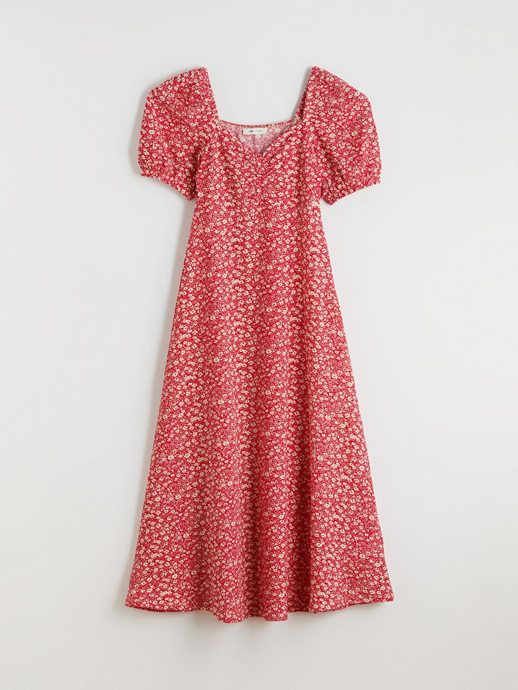 Heart Neckline Floral Dress with Balloon Sleeves and Ruching.-4