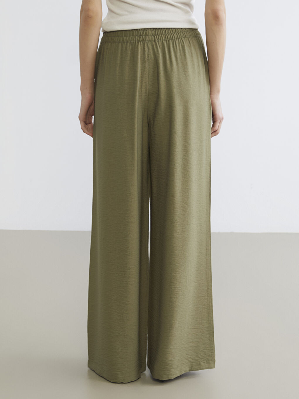 Ženske teksturirane pantalone sa elastičnim strukom-3