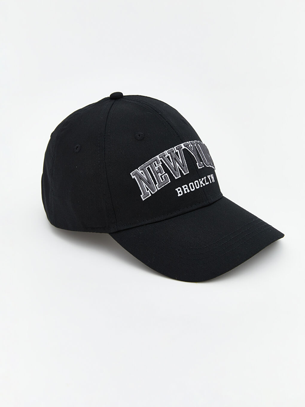 Siyah New York Nakışlı Kadın Kep Şapka-1