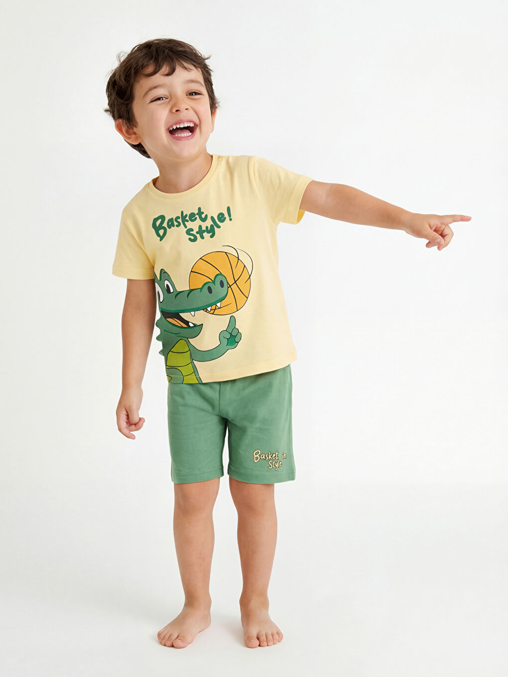 Sarı Bisiklet Yaka Erkek Çocuk Şortlu Pijama Takımı