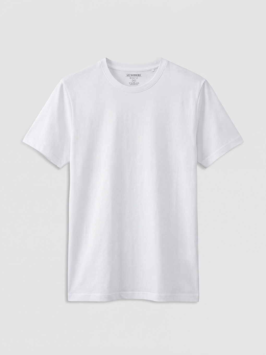 تي شيرت رجالي بقصة ضيقة وياقة دائرية