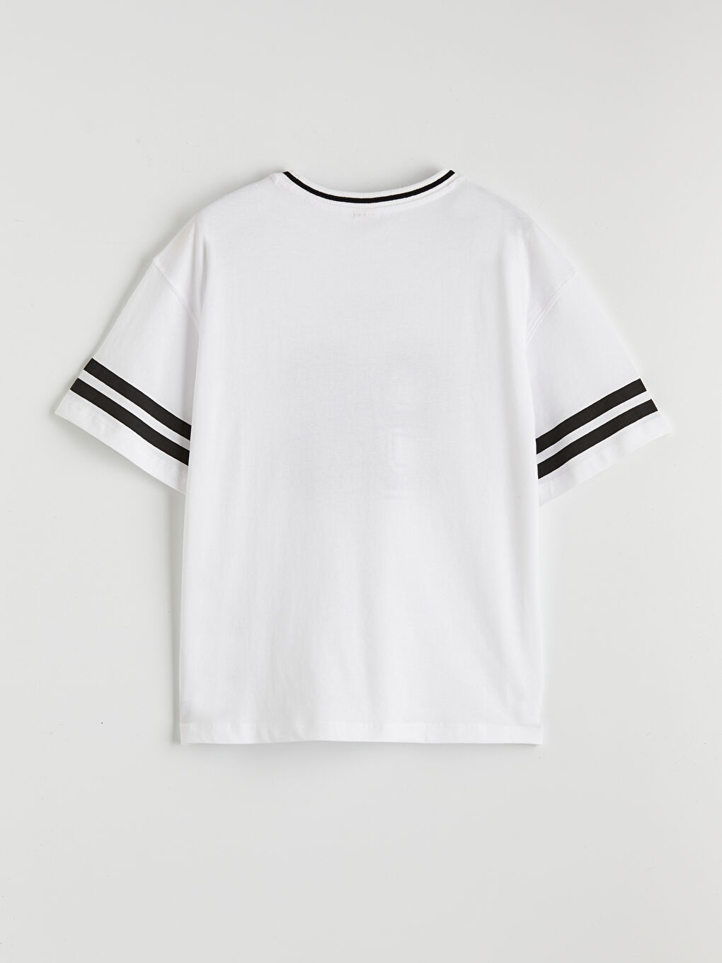 تيشيرت مطبوع للبنات برقبة دائرية-1