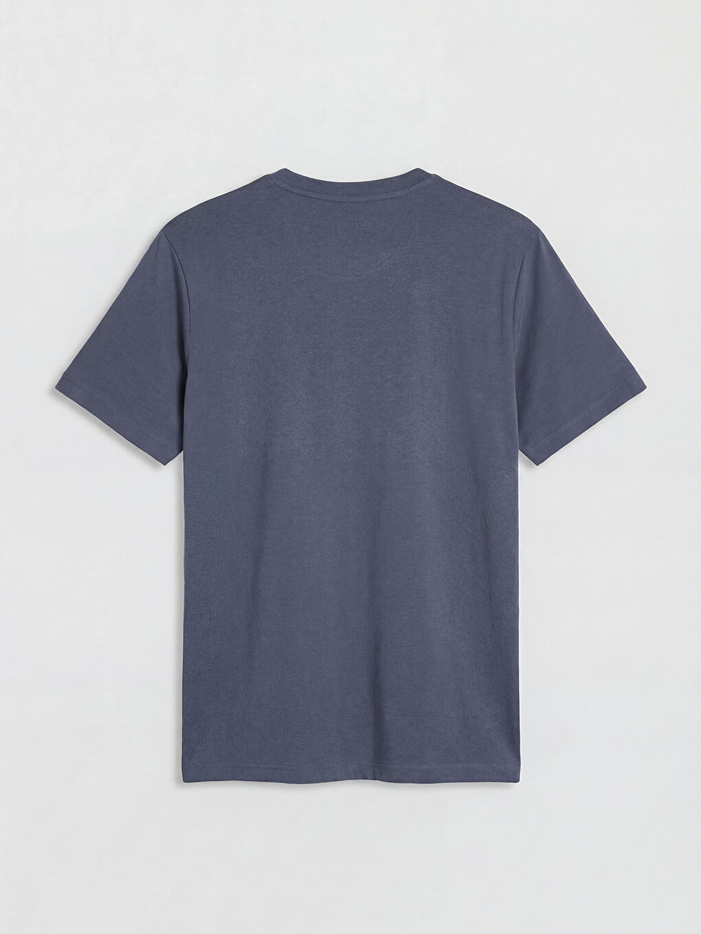 تي شيرت رجالي بياقة دائرية-5