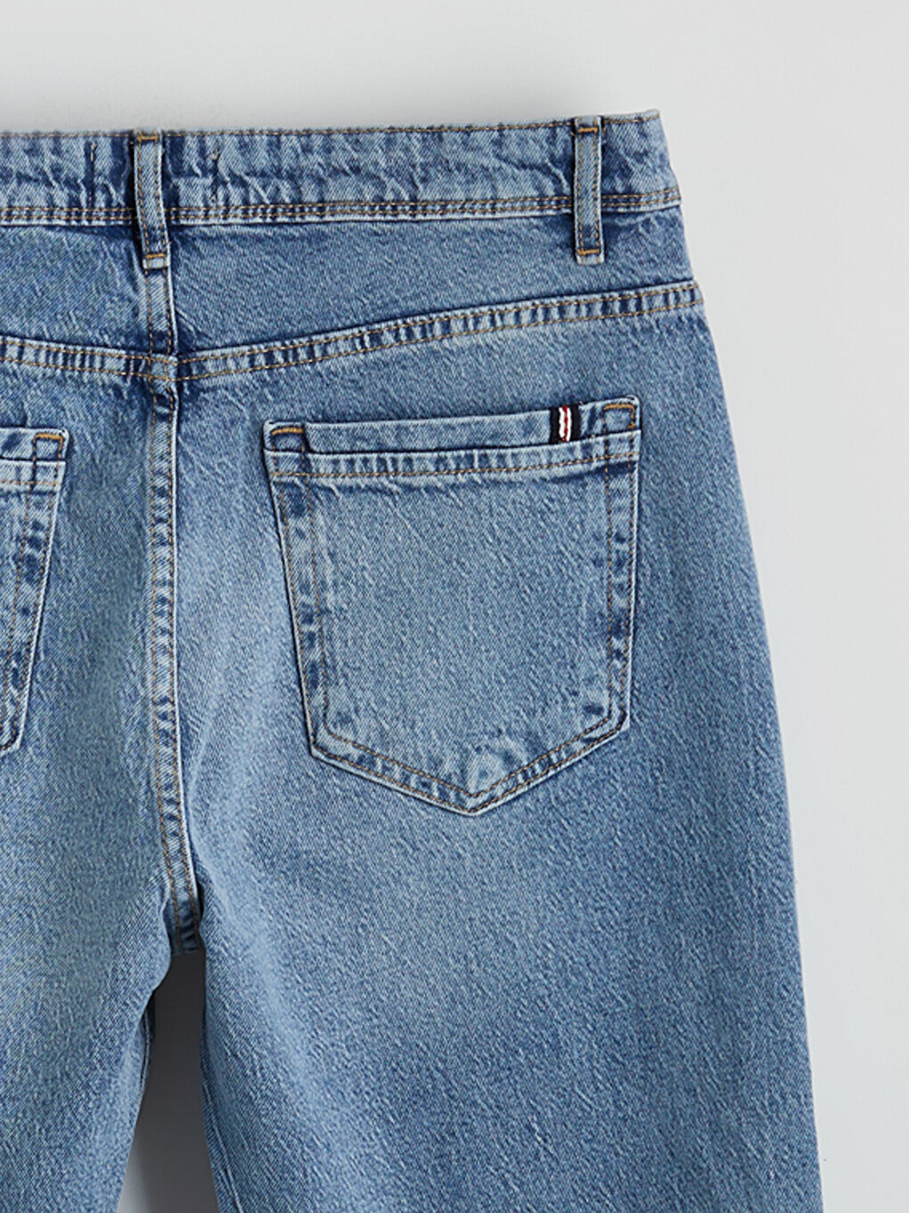 710 Loose Fit Men's Jean-6