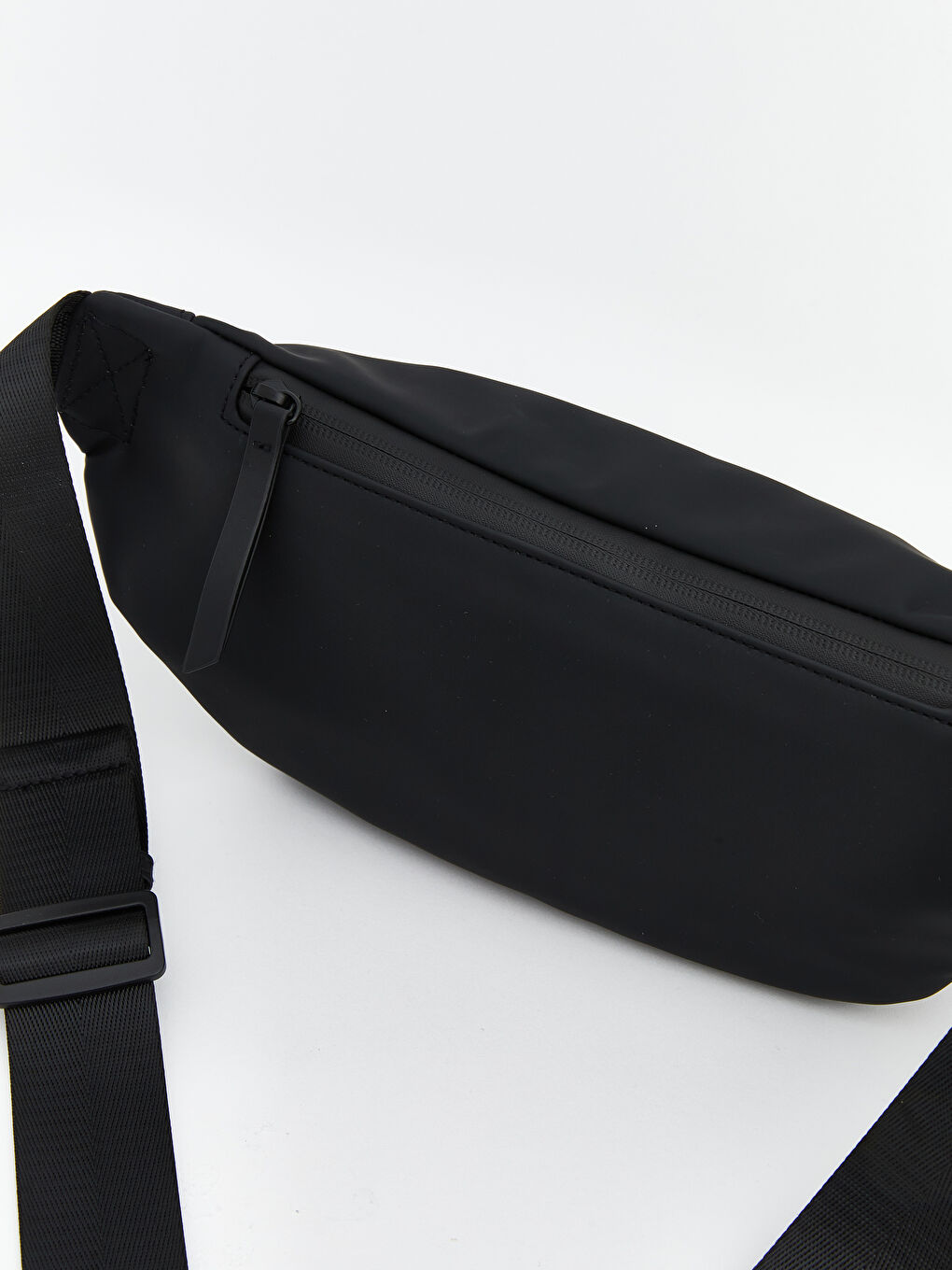 حقيبة خصر أسود رجل-1