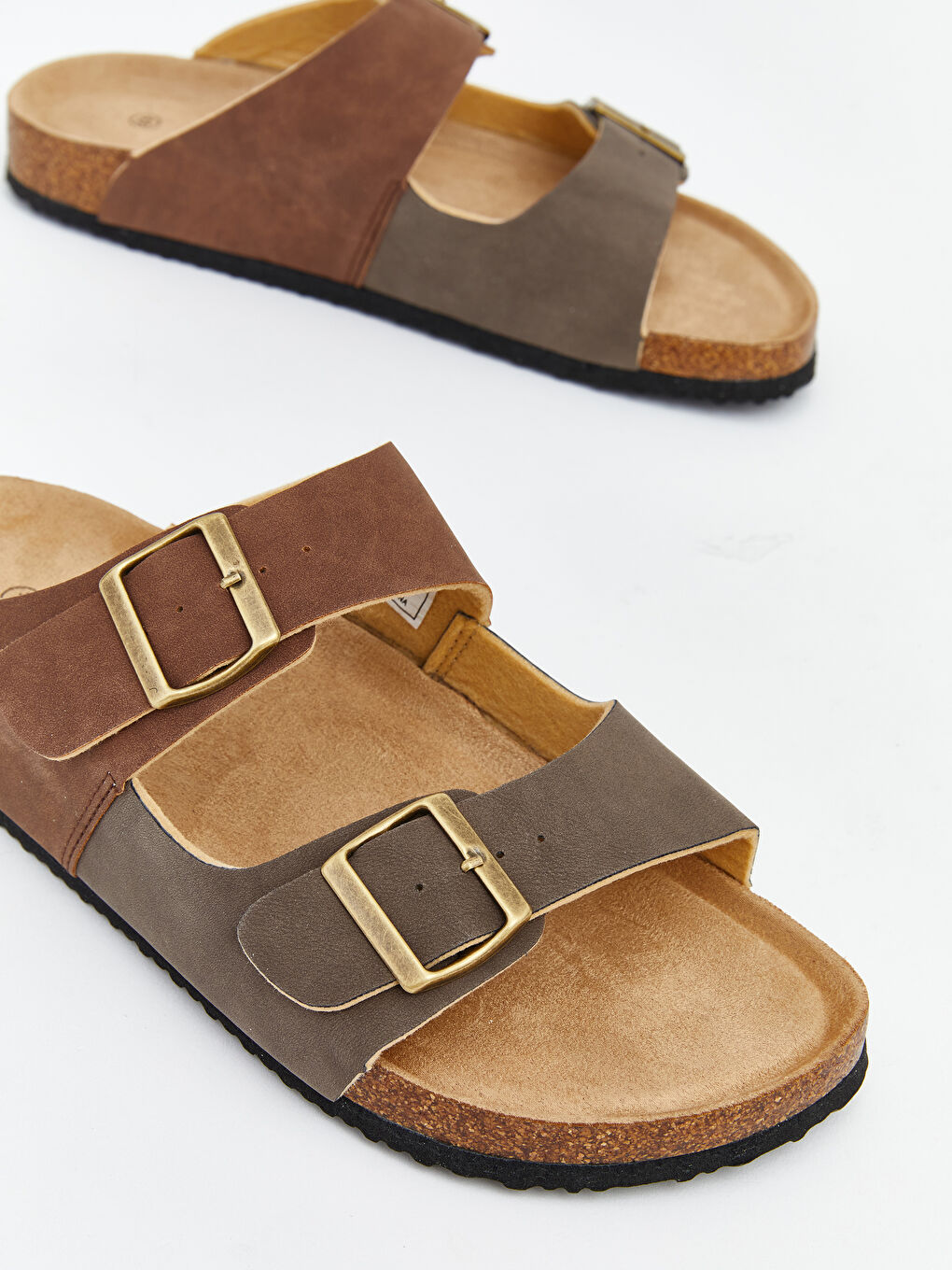 Man BEIGE Sliders-2