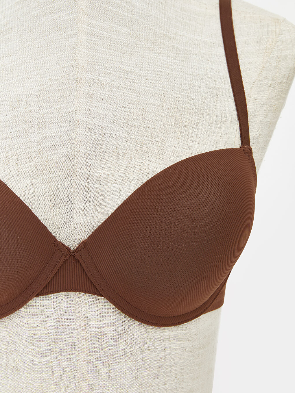 сымды төсемі жоқ футболкаға арналған бюстгальтер-2