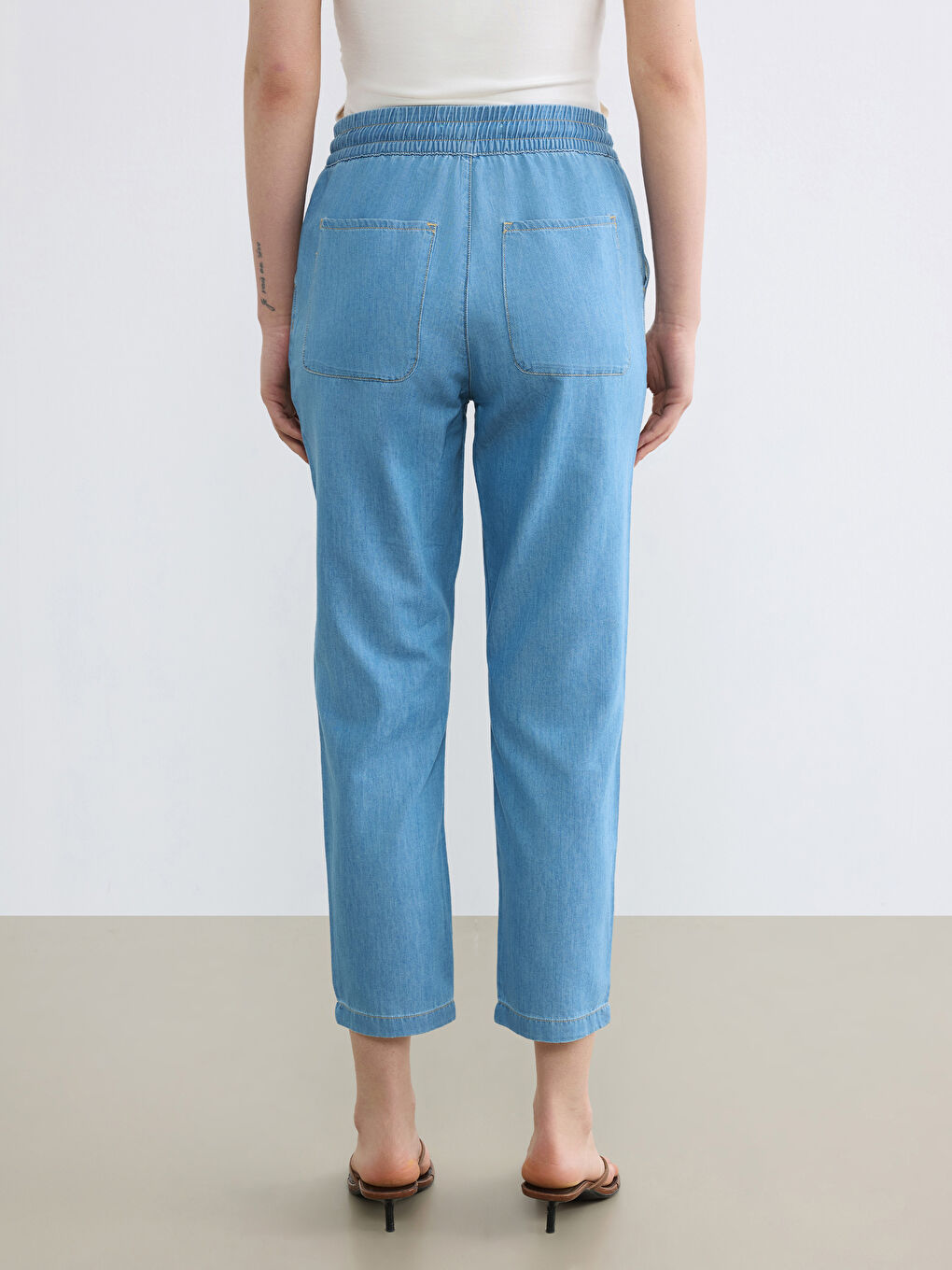 جينز نيلي نساء-3