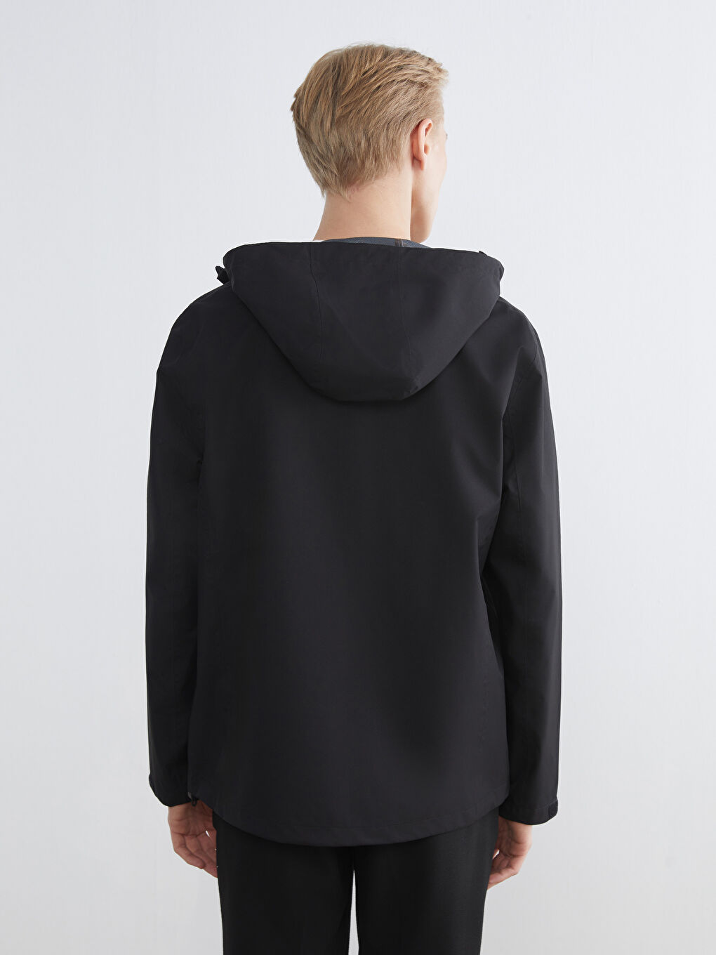 Ерлер қара Күртке-4