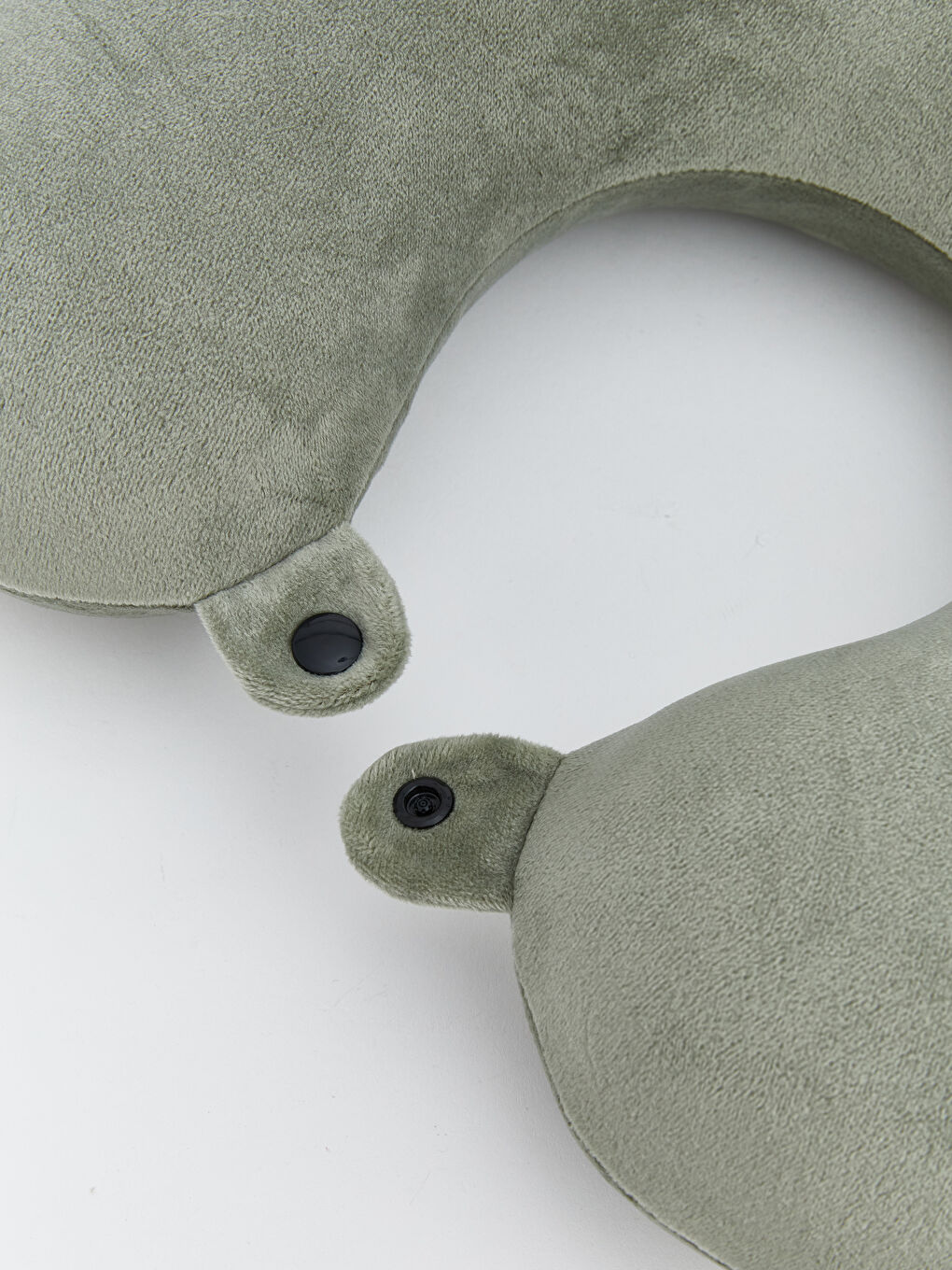 Yeşil Çıt Çıt Kapamalı Boyun Yastığı-2