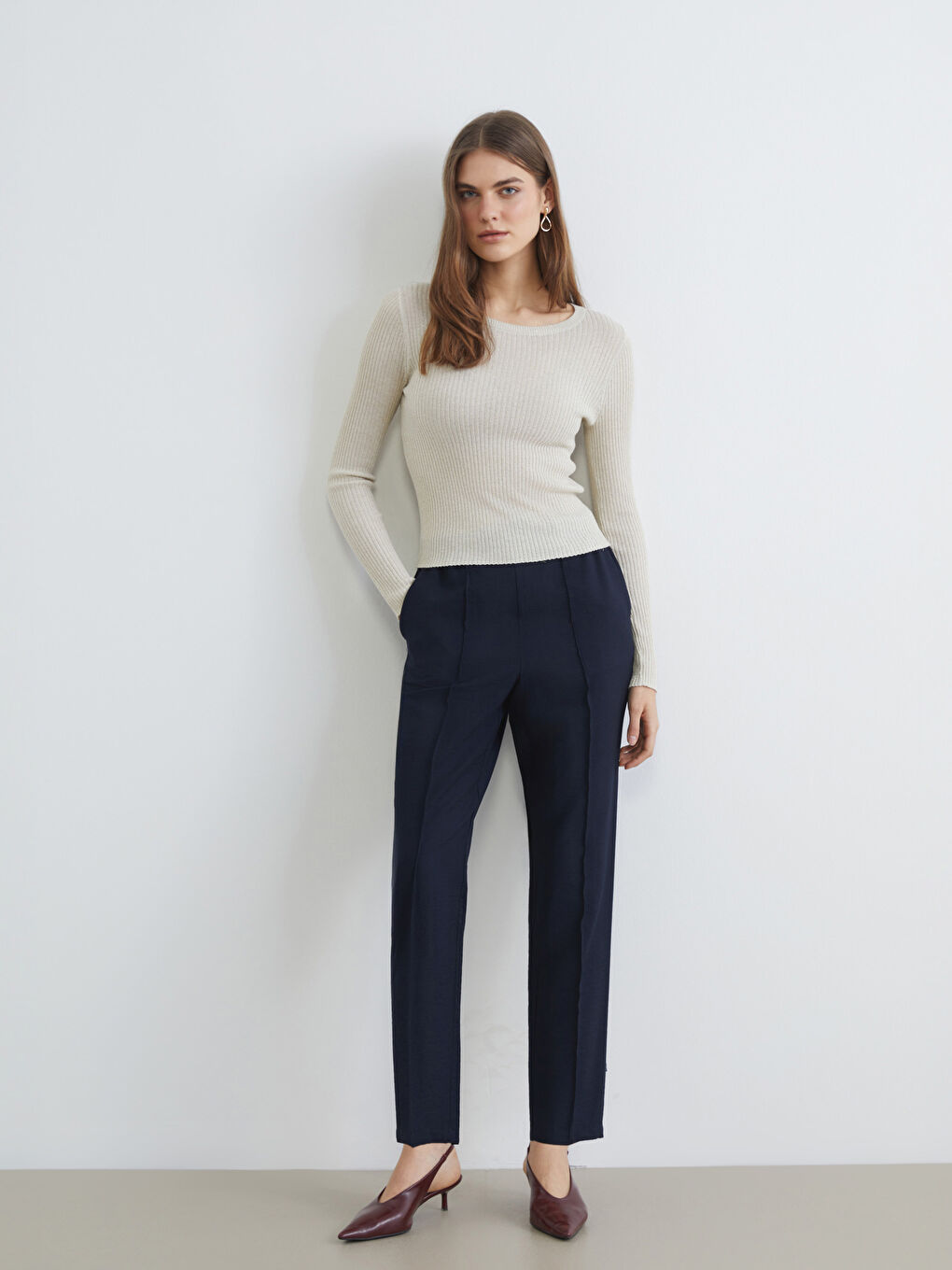 Woman NAVY Trousers