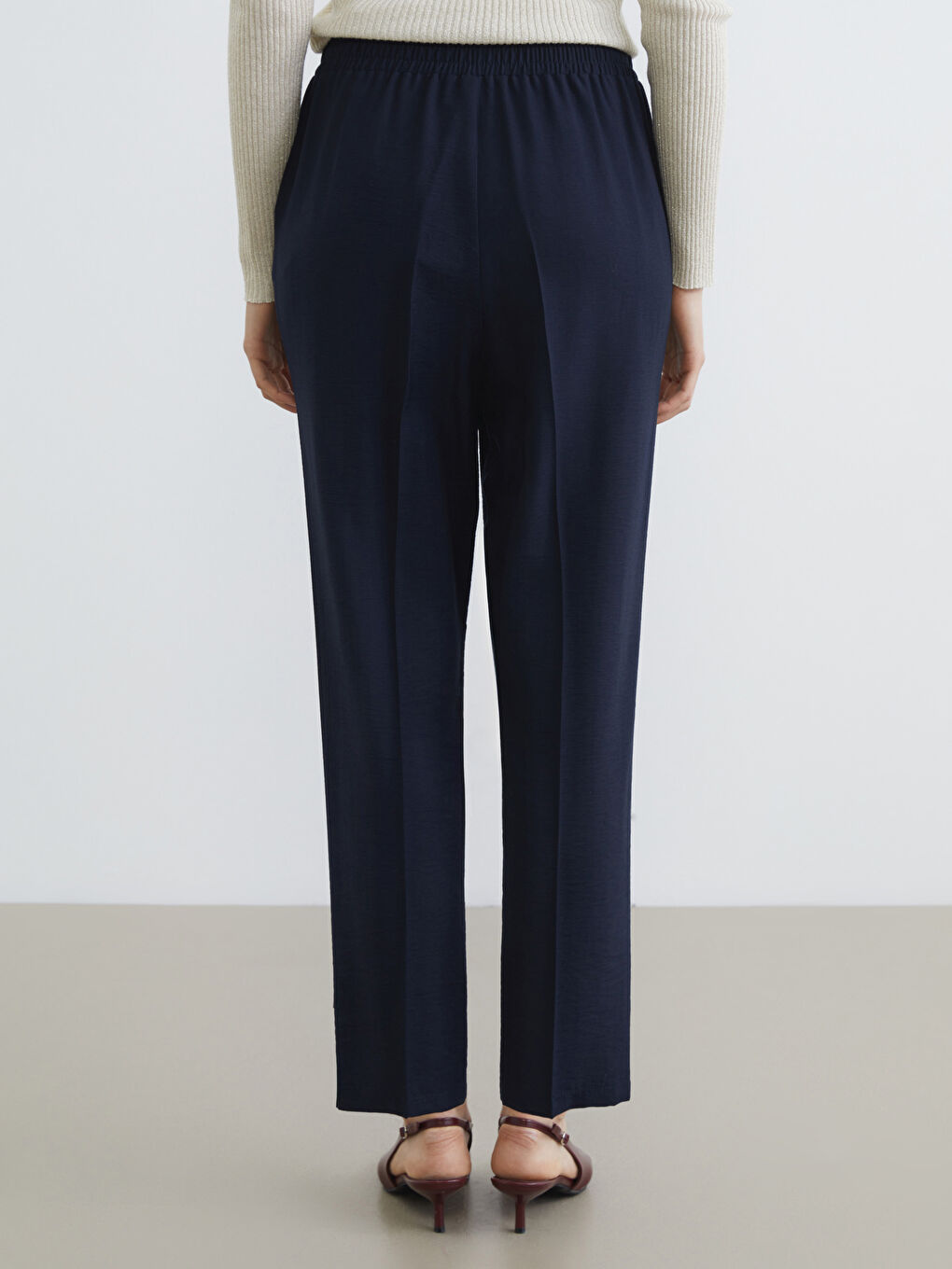 Woman NAVY Trousers-3
