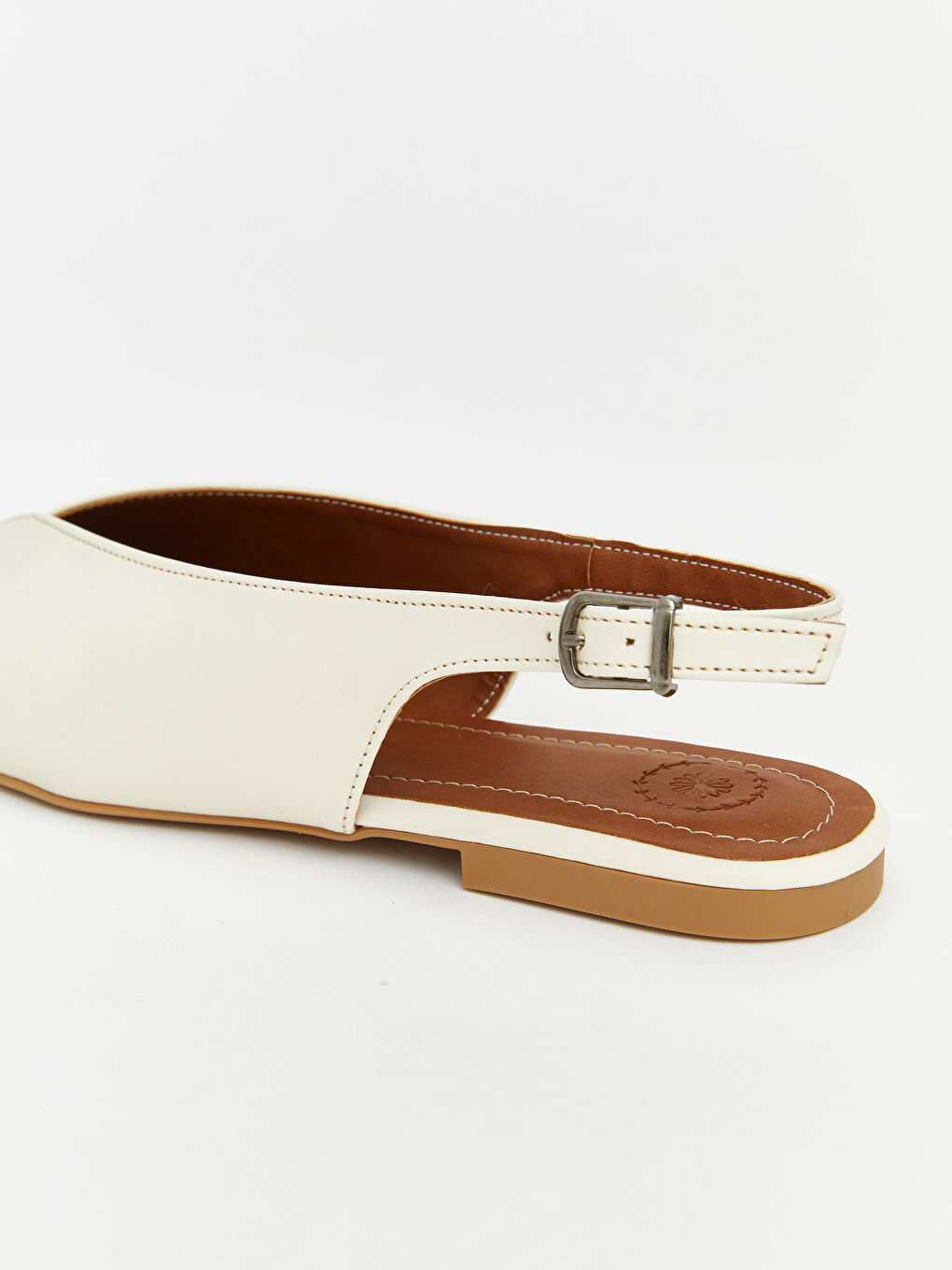 Ekru Kare Burunlu Kadın Babet-4