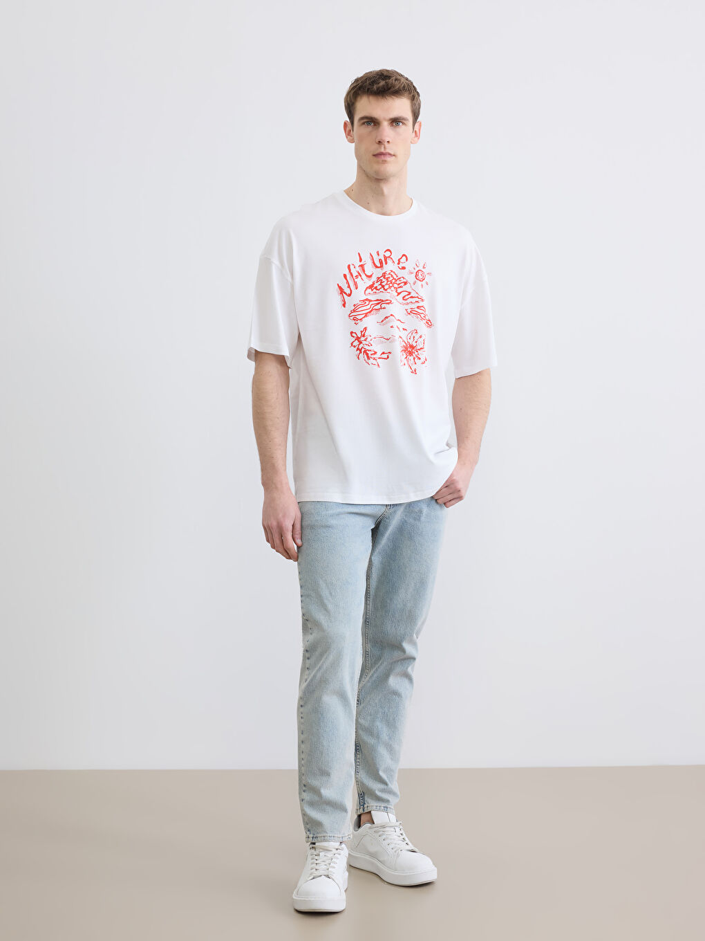 Чоловік БІЛИЙ Футболка-1